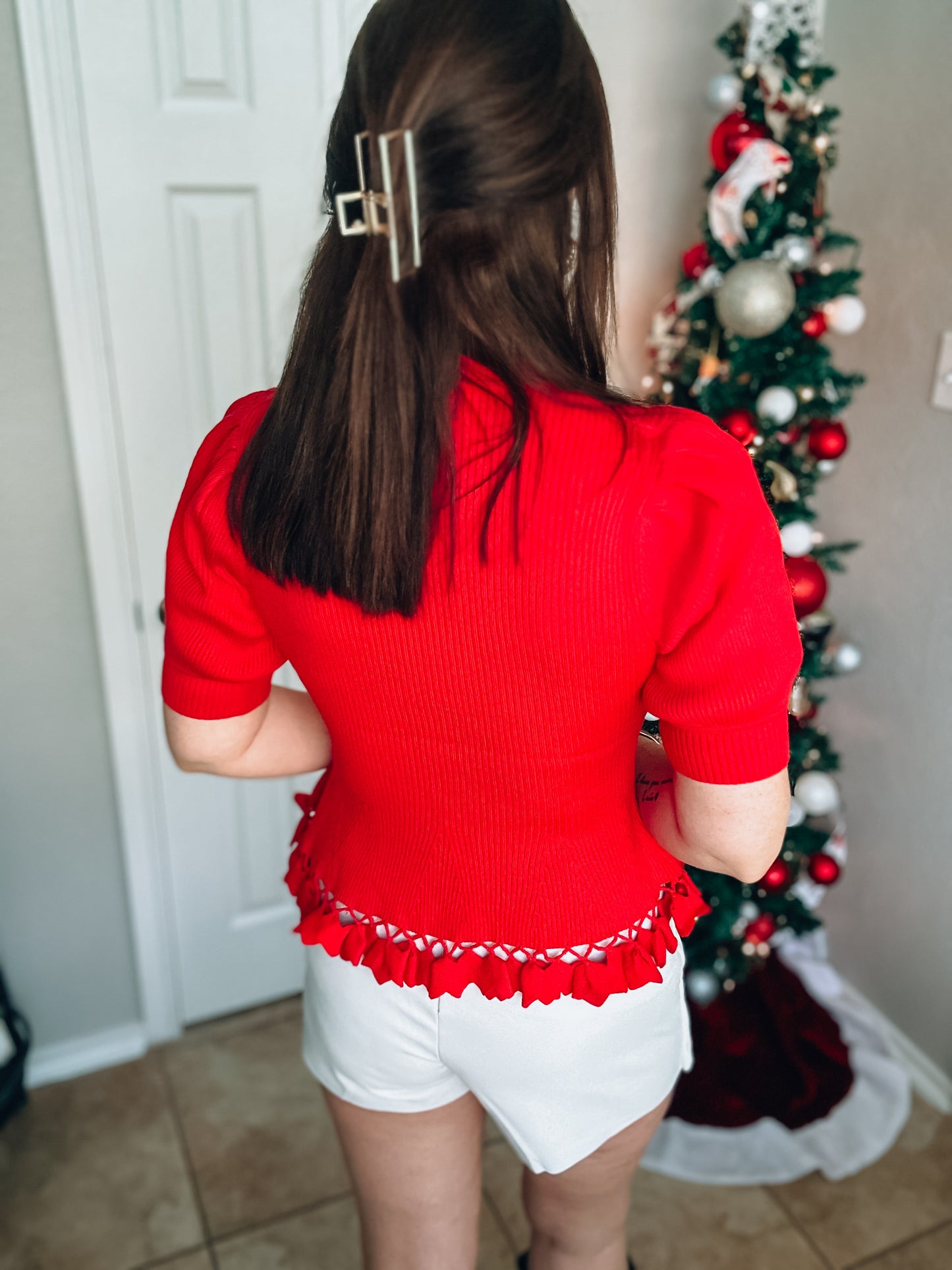 Pulling Heartstrings Sweater - Red - Southern Divas Boutique