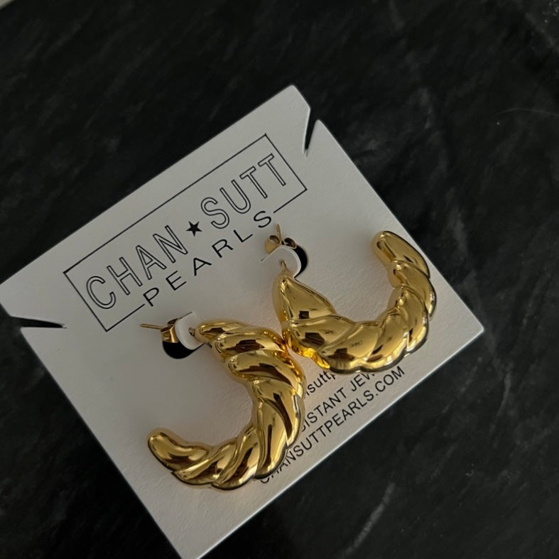 AMELIA HOOPS - Southern Divas Boutique