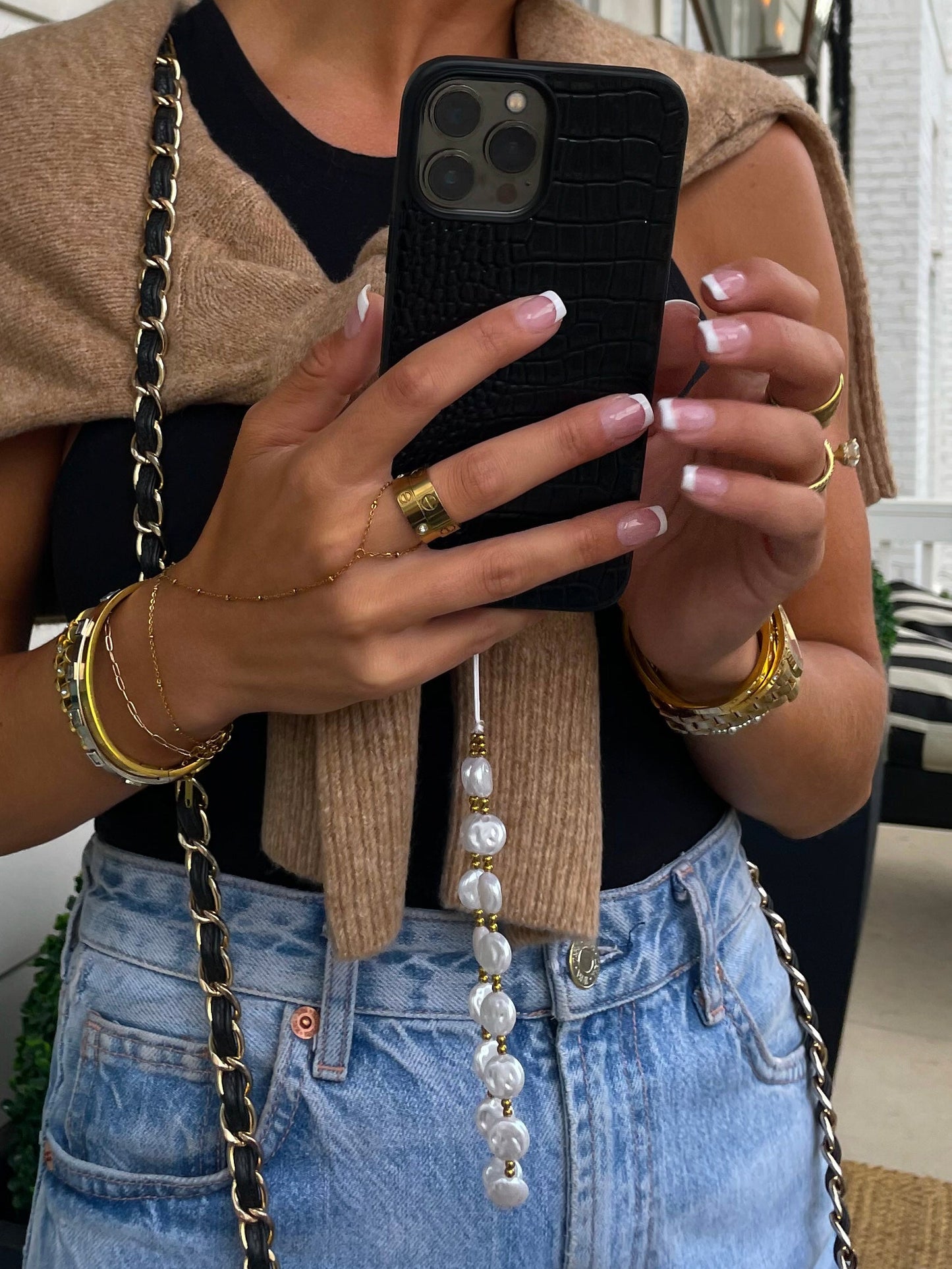 PEARL PHONE CHAIN - Southern Divas Boutique