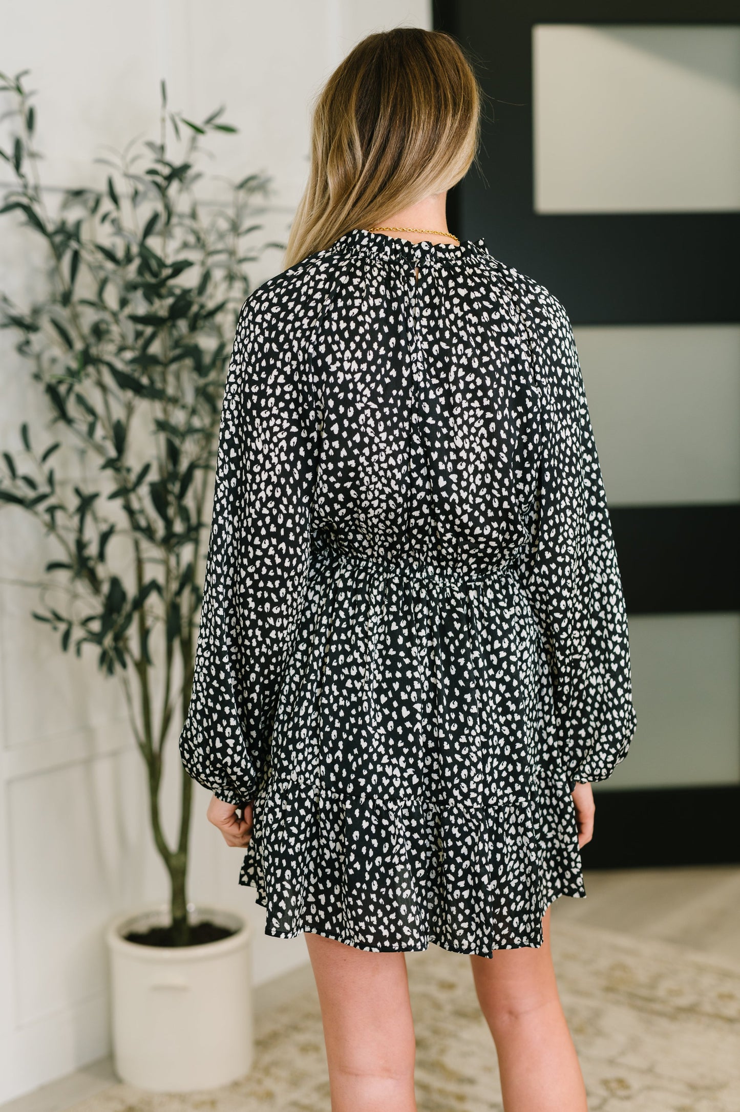 A Cheeky Little Time Tiered Dress in Black - Southern Divas Boutique