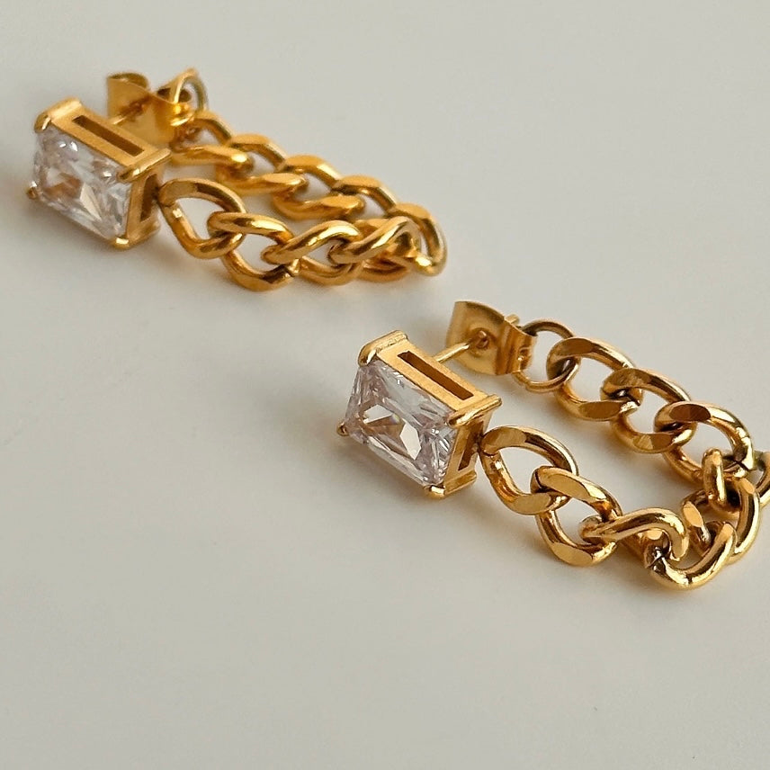 DIAMOND CHAIN EARRINGS - Southern Divas Boutique