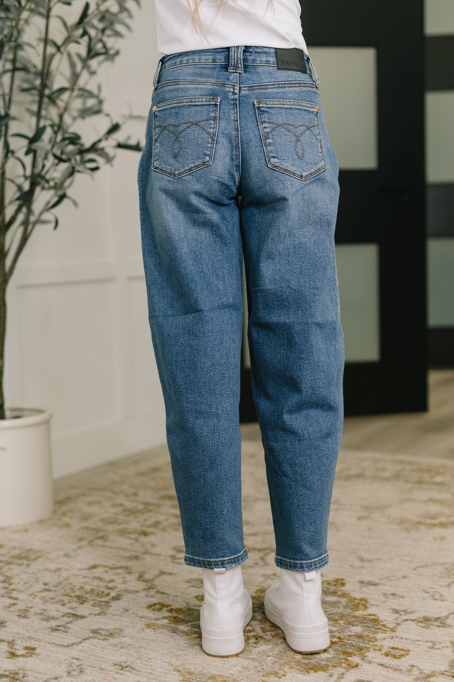Bella High Waist Soft Barrel Stitch Thru Pocket - Southern Divas Boutique