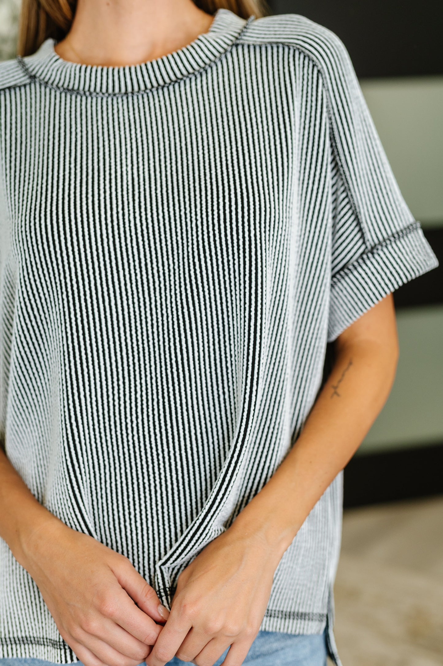 Catch Me Loungin’ Cable Ribbed Knit Top in Black and White - Southern Divas Boutique
