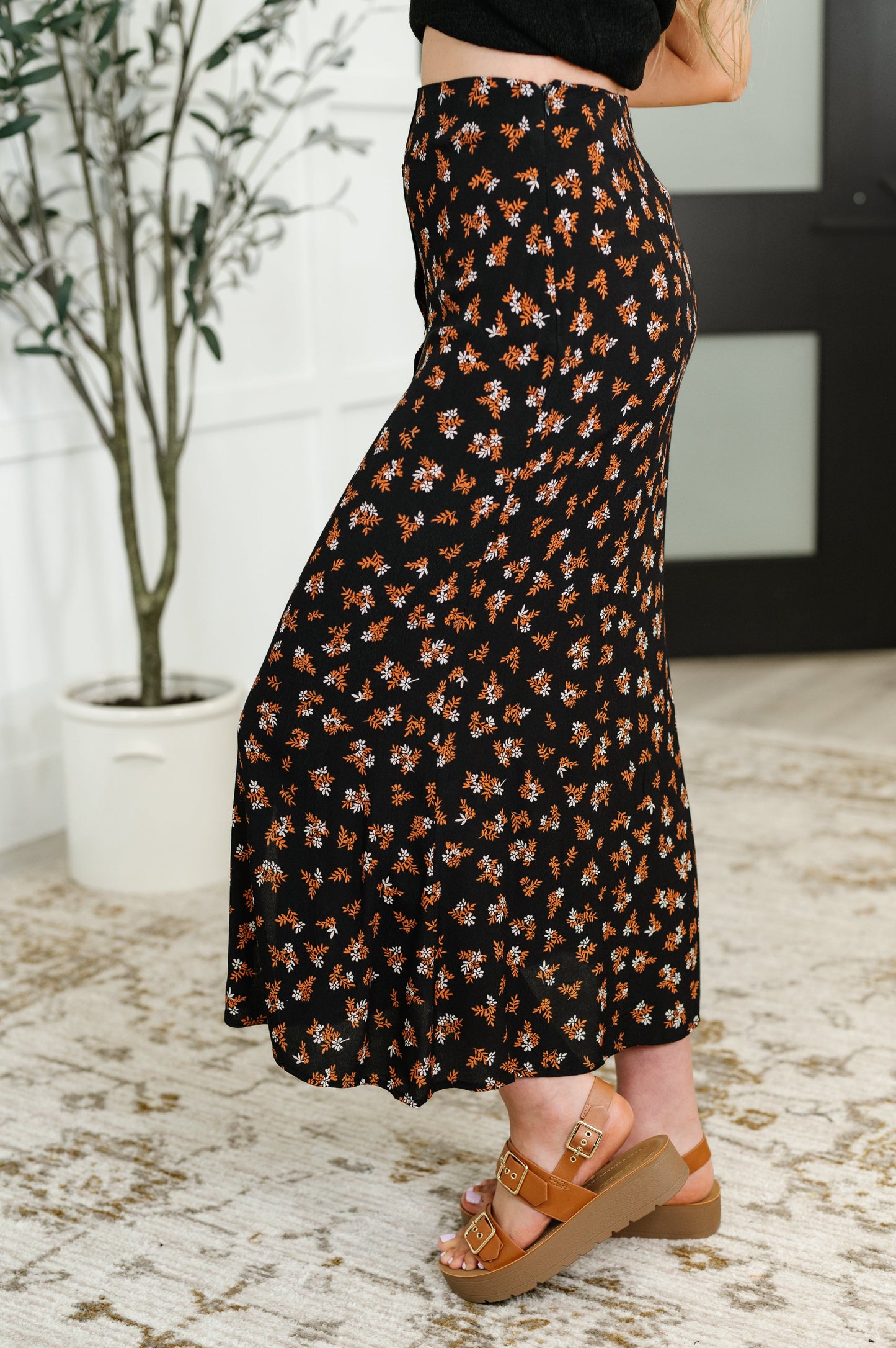 Crisp Kiss Midi Skirt in Rust, White and Black - Southern Divas Boutique