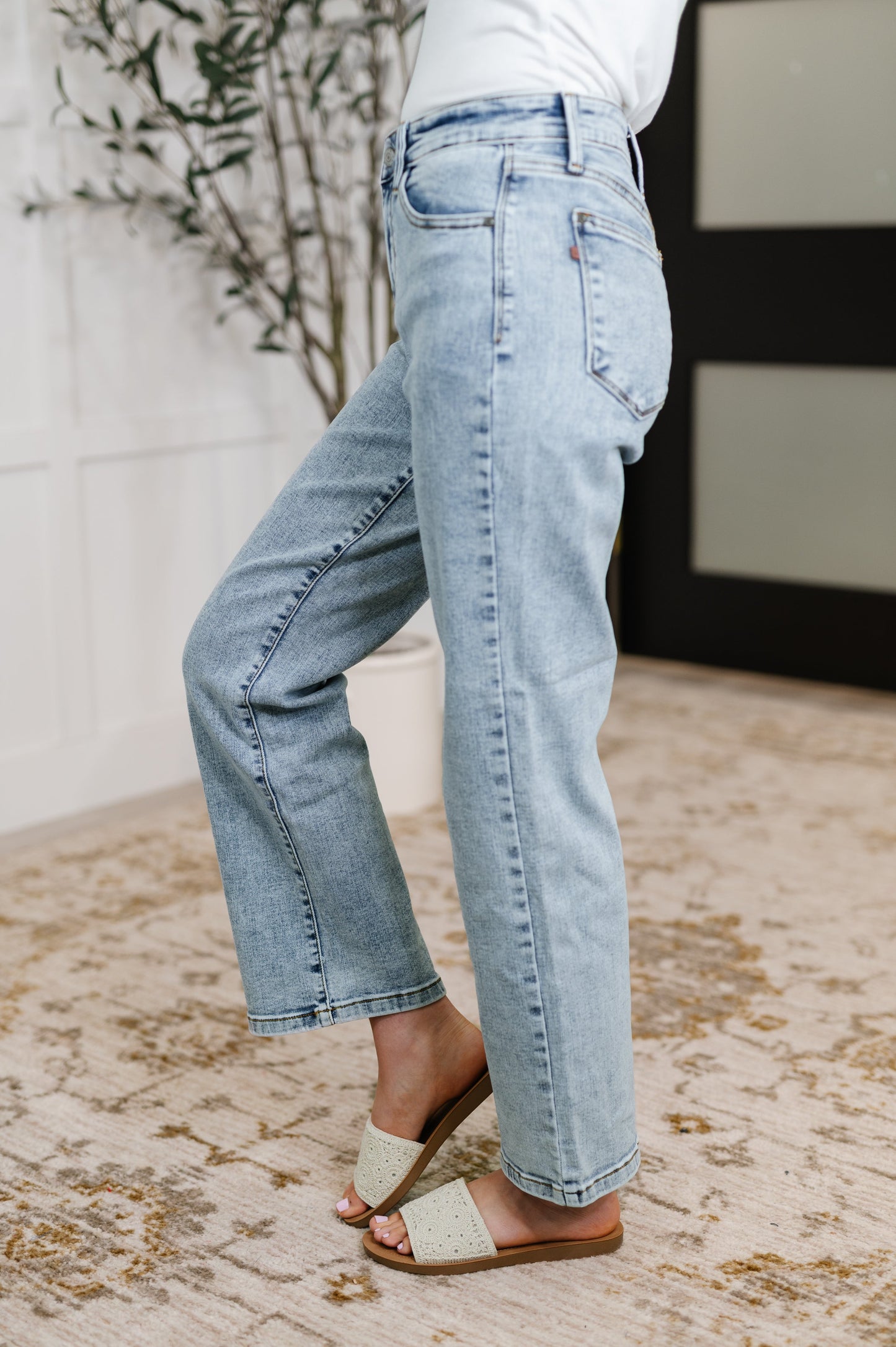 Debbie High Rise Stone Wash Straight Fit Jeans - Southern Divas Boutique