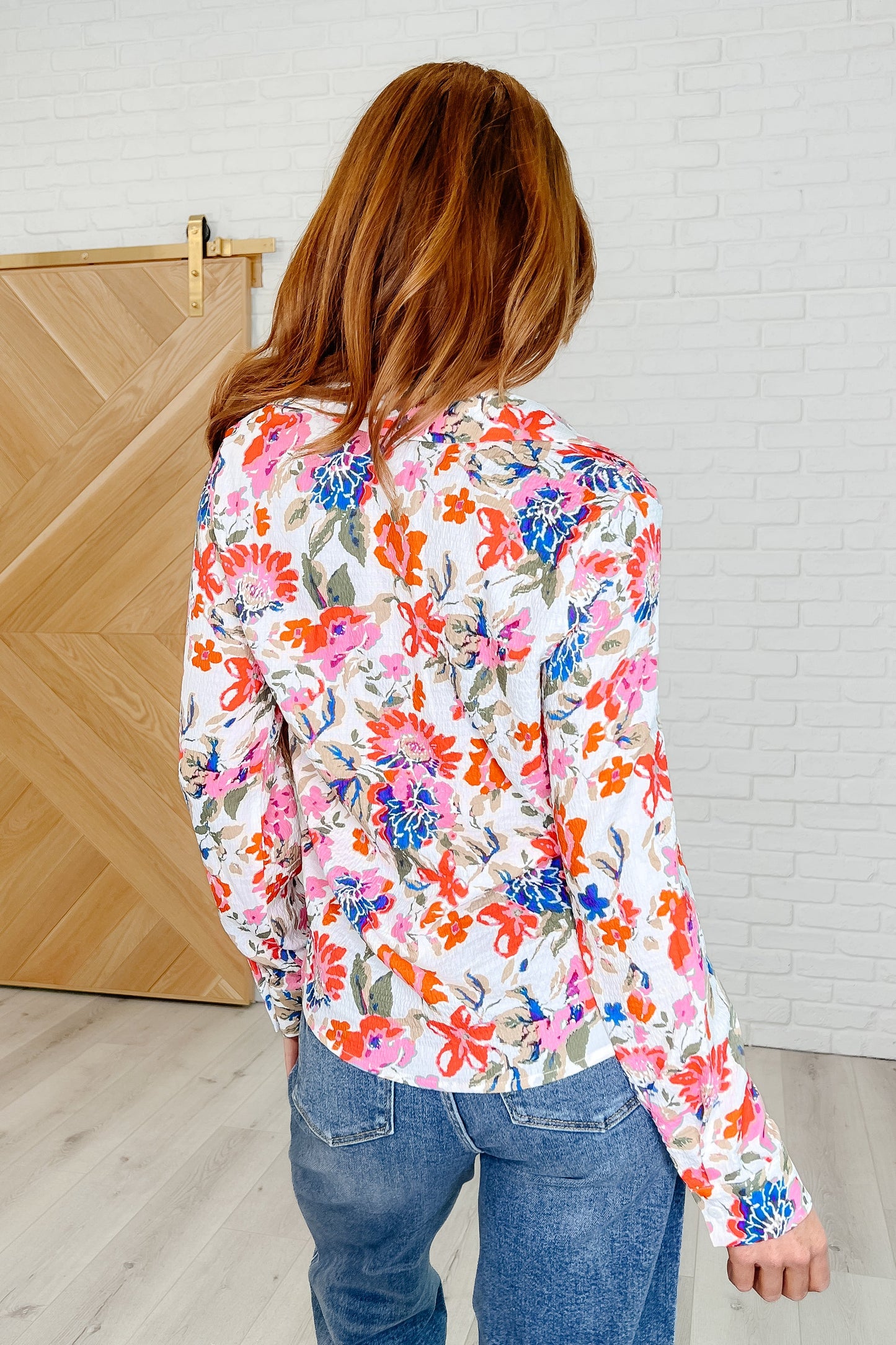 Distinguished Guest Floral Button Down - Southern Divas Boutique