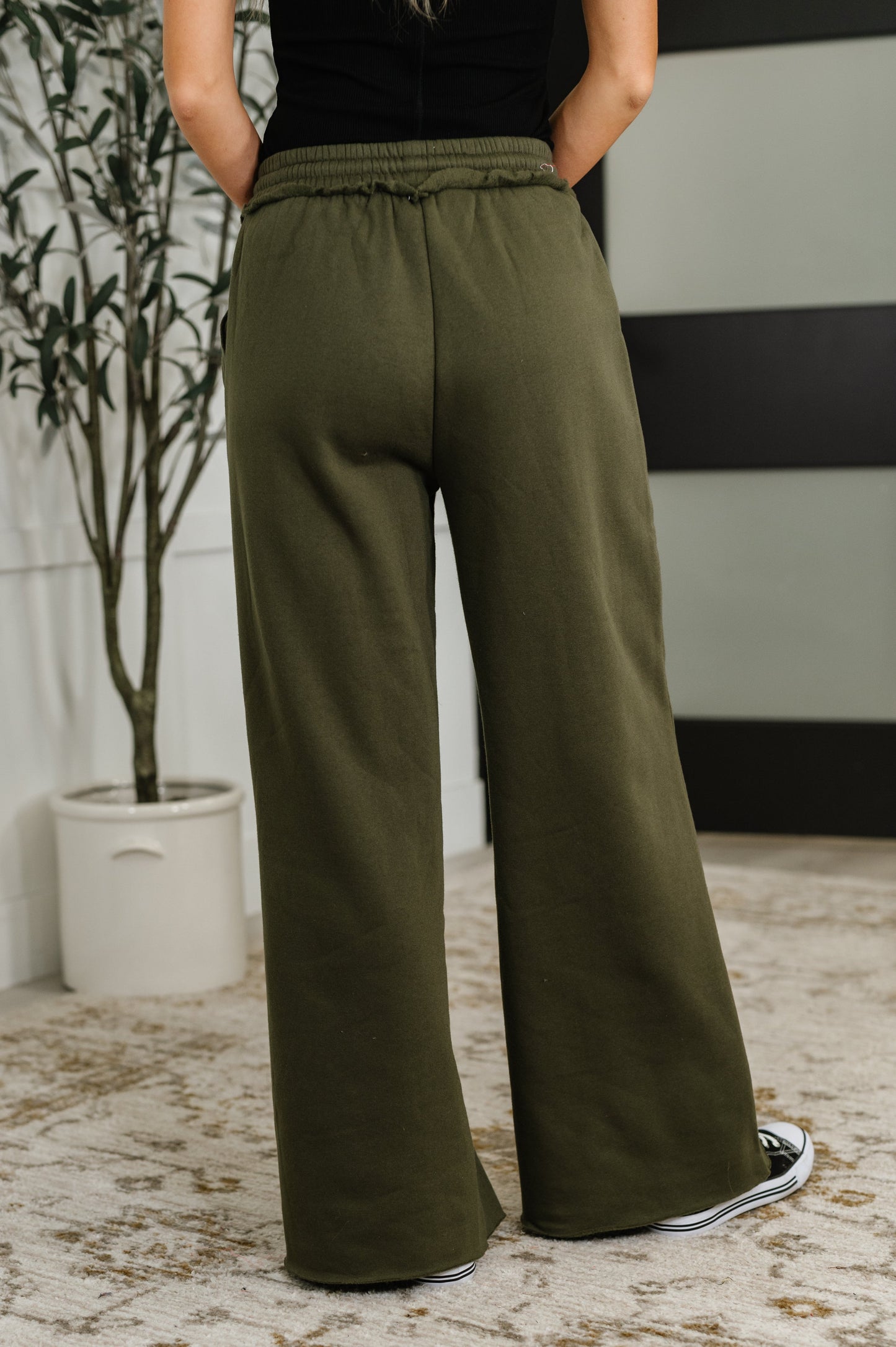 Lounge Line Wide Leg Sweats in Dark Olive - Southern Divas Boutique