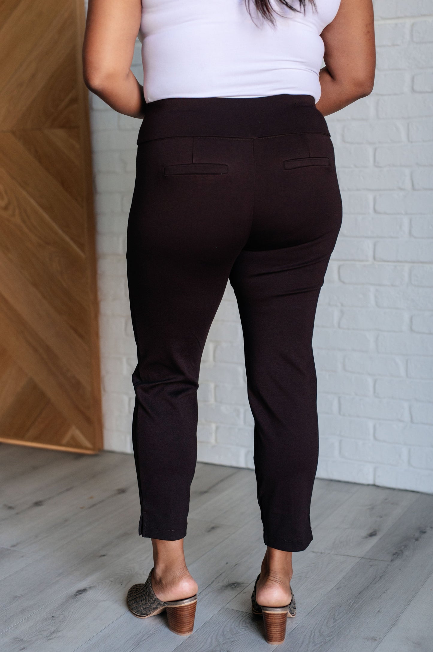 Magic Ankle Crop Skinny Pants in Chocolate - Southern Divas Boutique