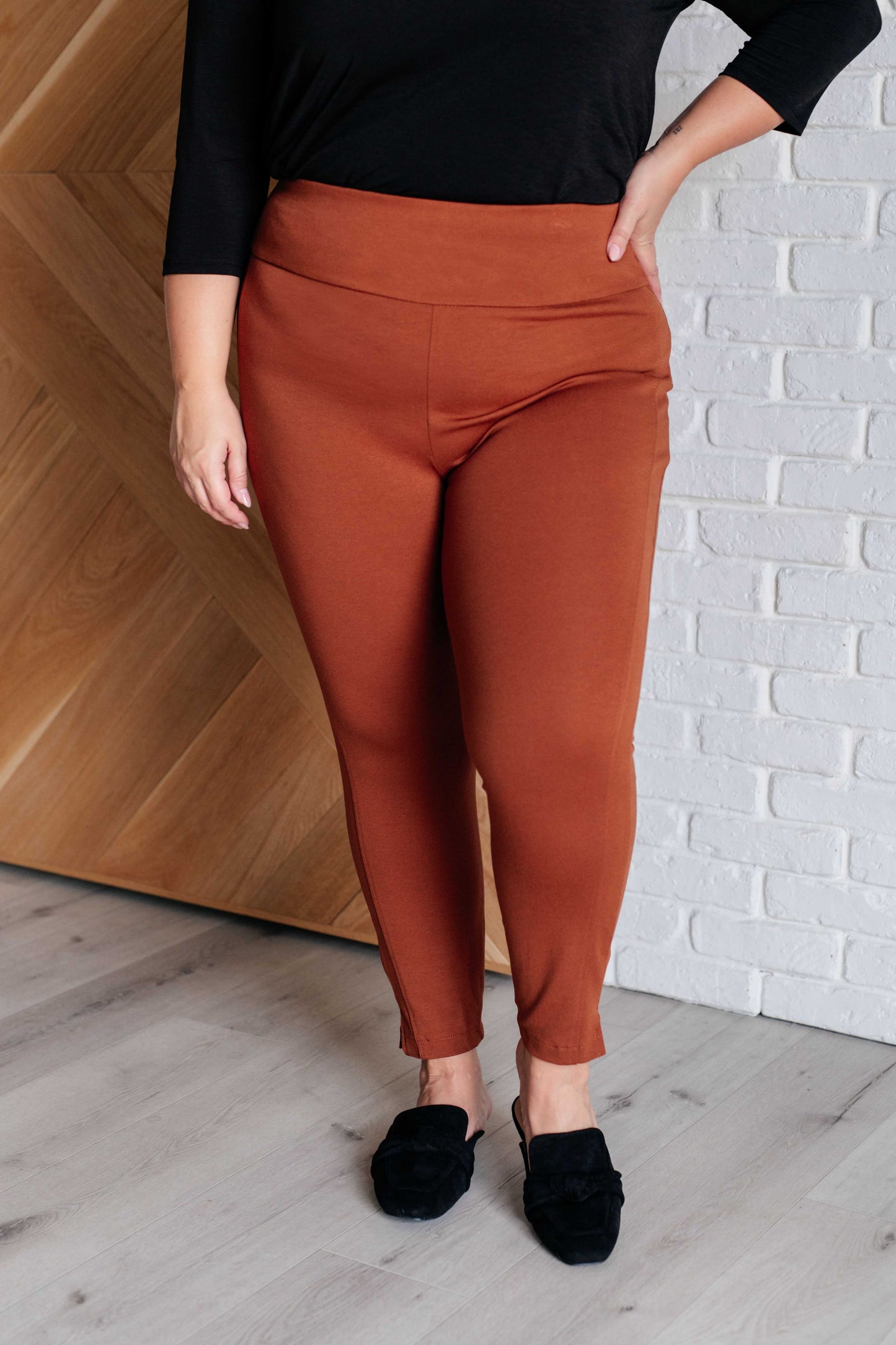 Magic Ankle Crop Skinny Pants in Rust - Southern Divas Boutique