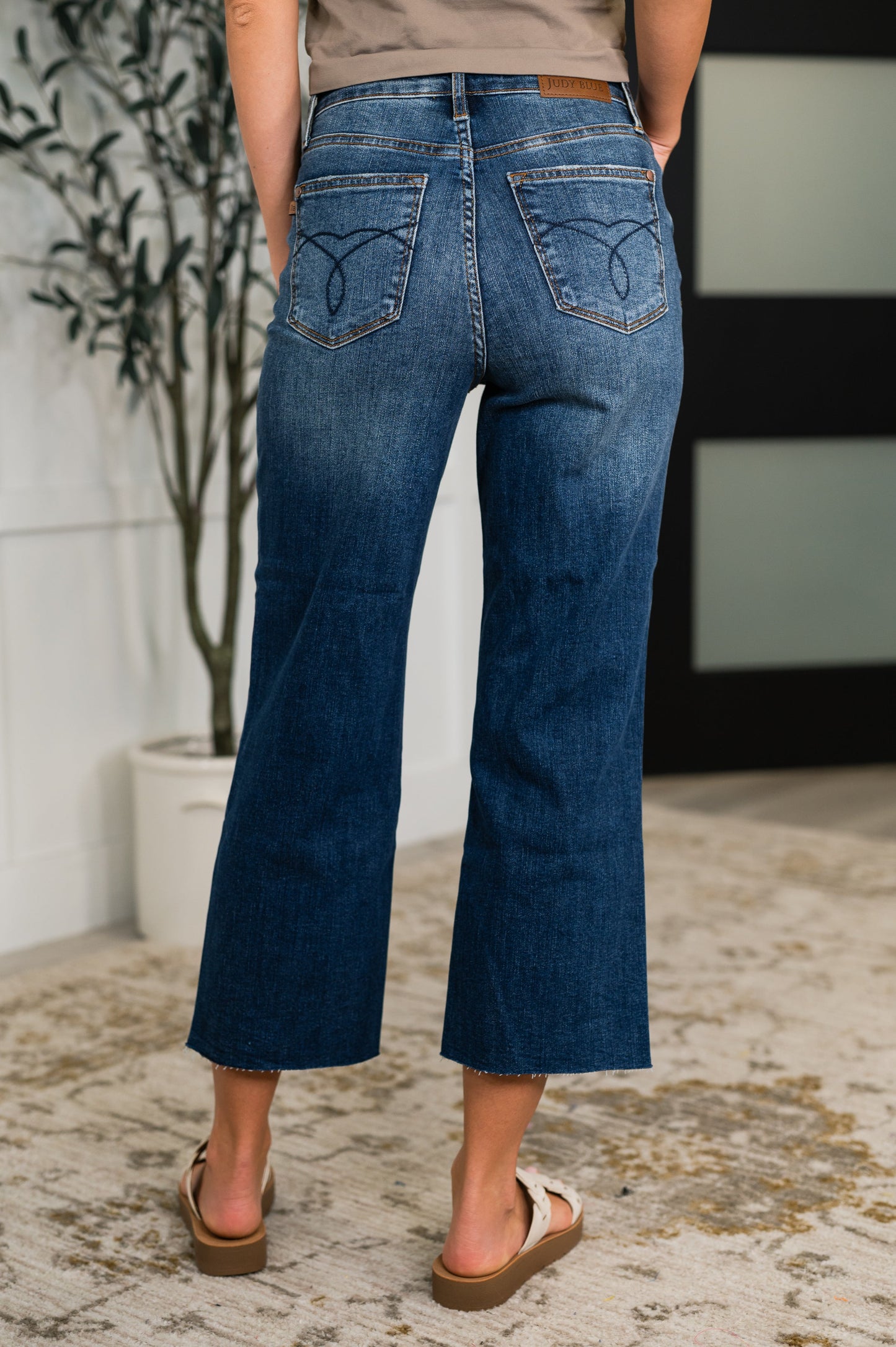 Maisie High Waist Back Pocket Embroidery Crop Wide - Southern Divas Boutique
