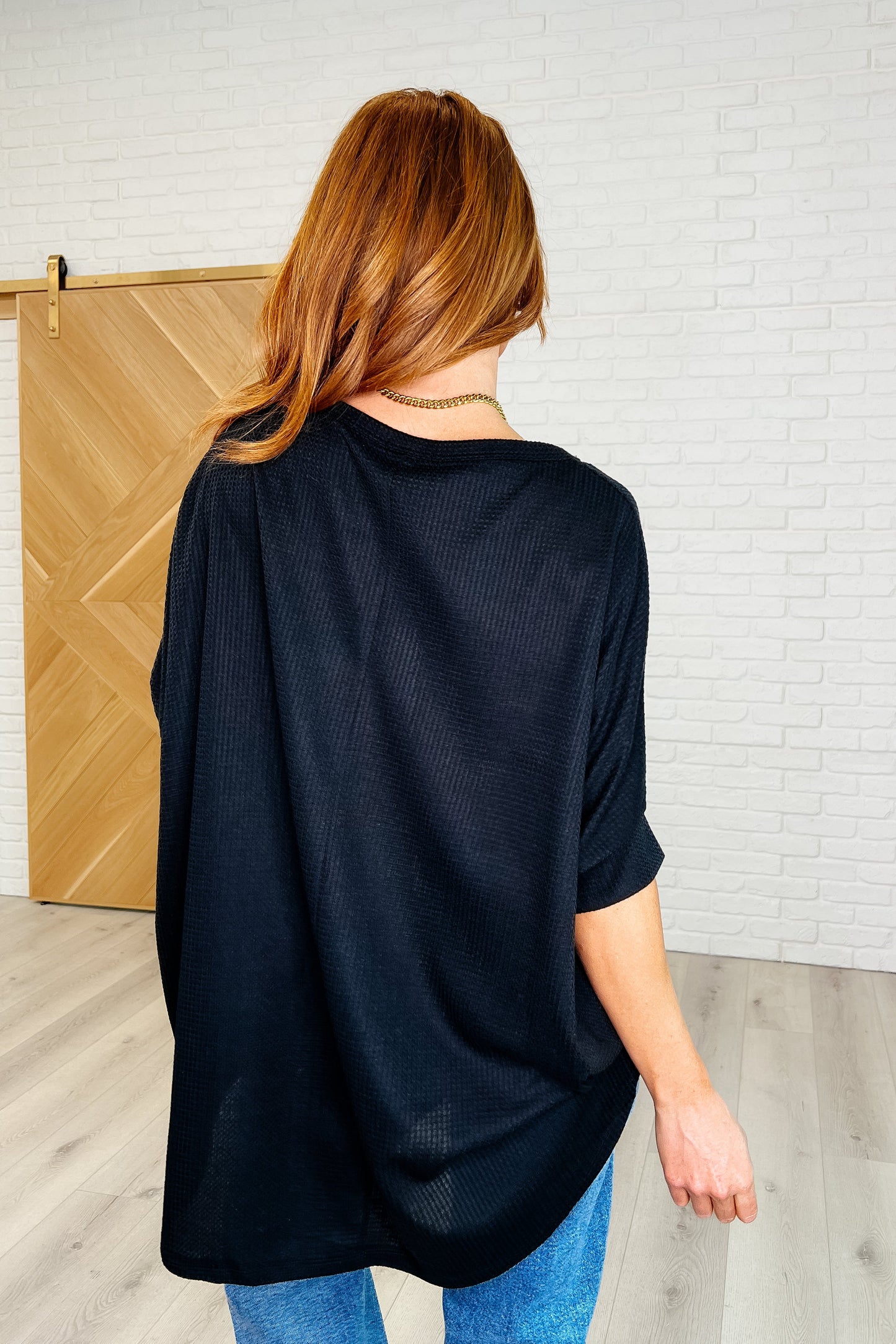 Minimal Muse Batwing Tee in Black - Southern Divas Boutique