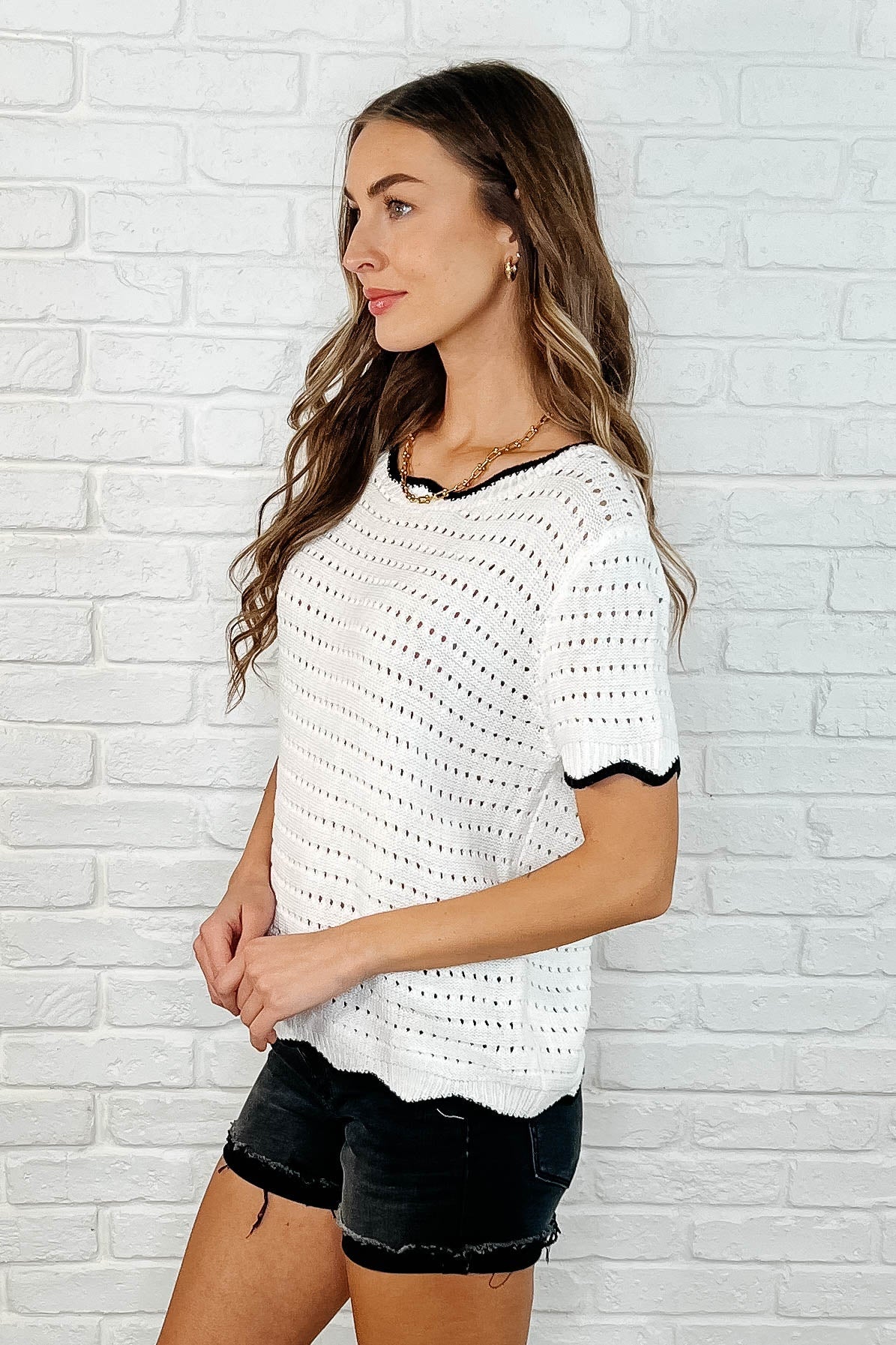 Pinkies Up Knit Top in White - Southern Divas Boutique