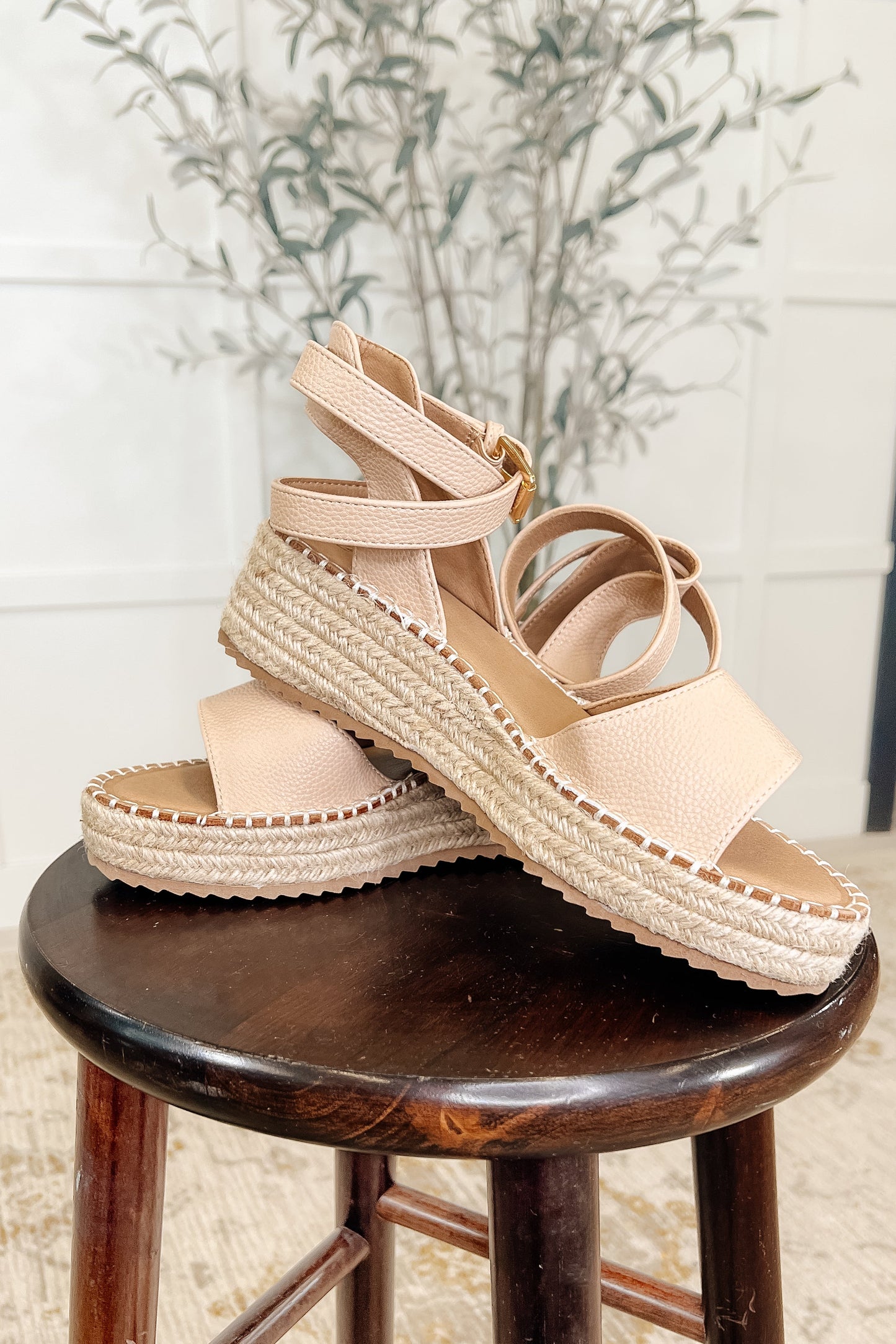 Sandy Heights Platform Sandals in Blush - Southern Divas Boutique