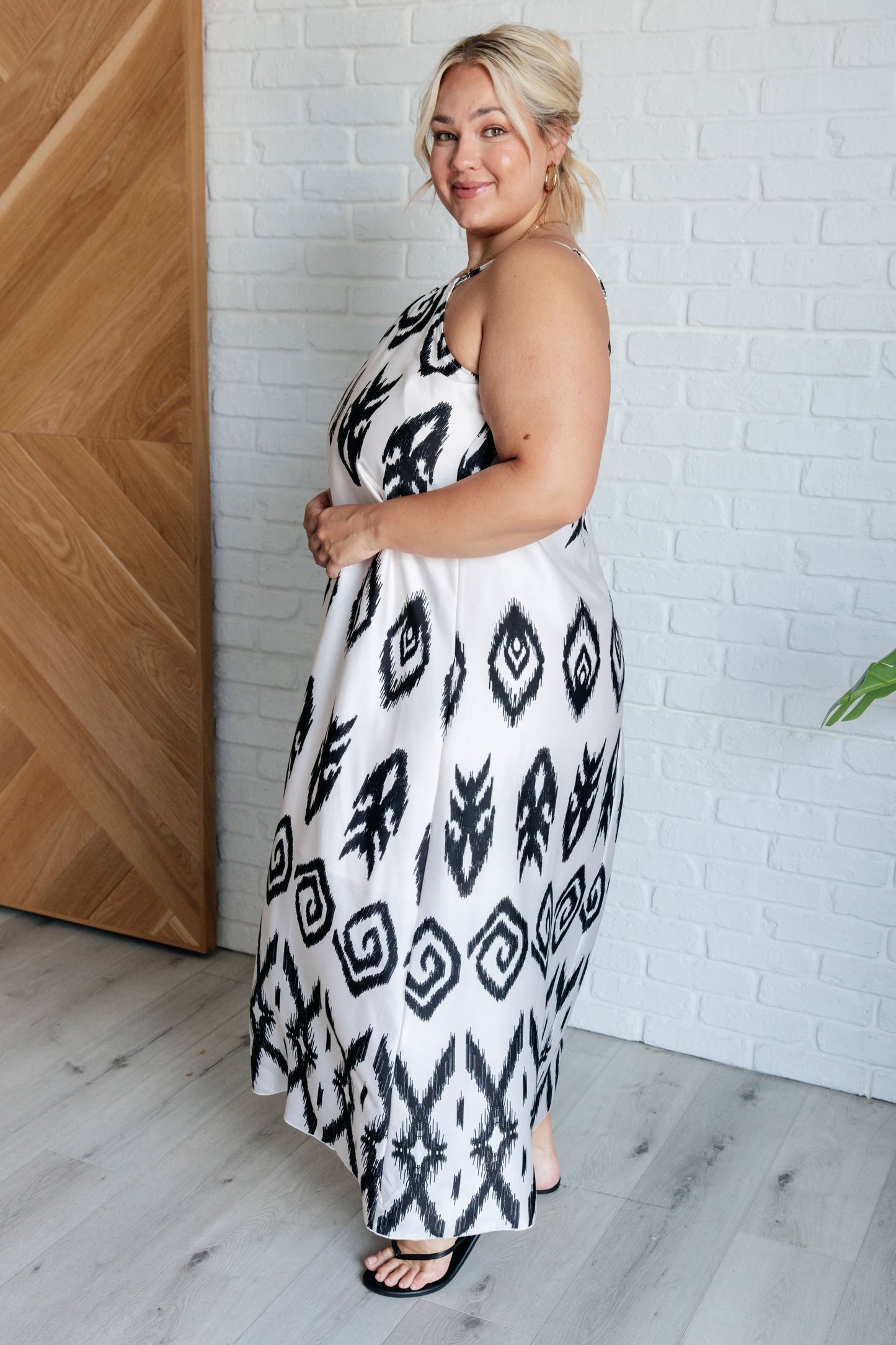 Sign of the Times Maxi Dress - Southern Divas Boutique