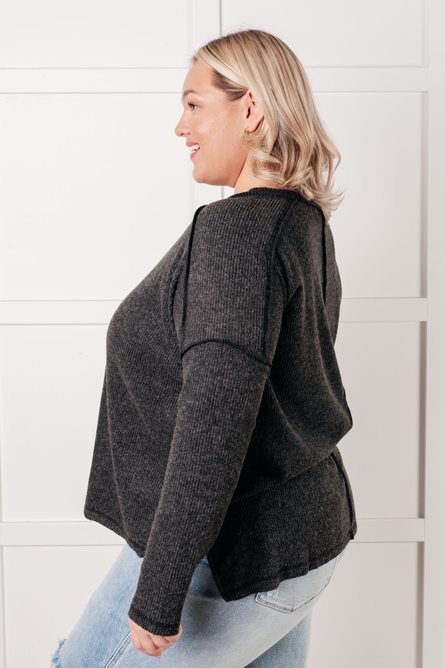 Simply Basic Ribbed Hacci Sweater in Black - Southern Divas Boutique