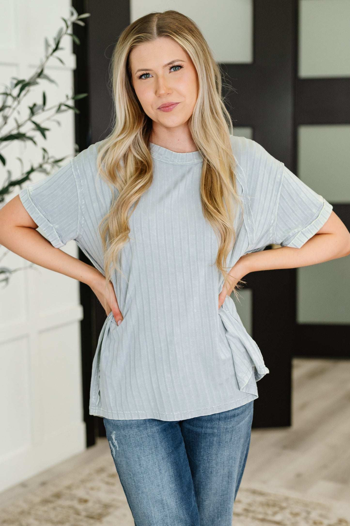 Sunday's Bestie Mineral Wash Top in Light Grey - Southern Divas Boutique