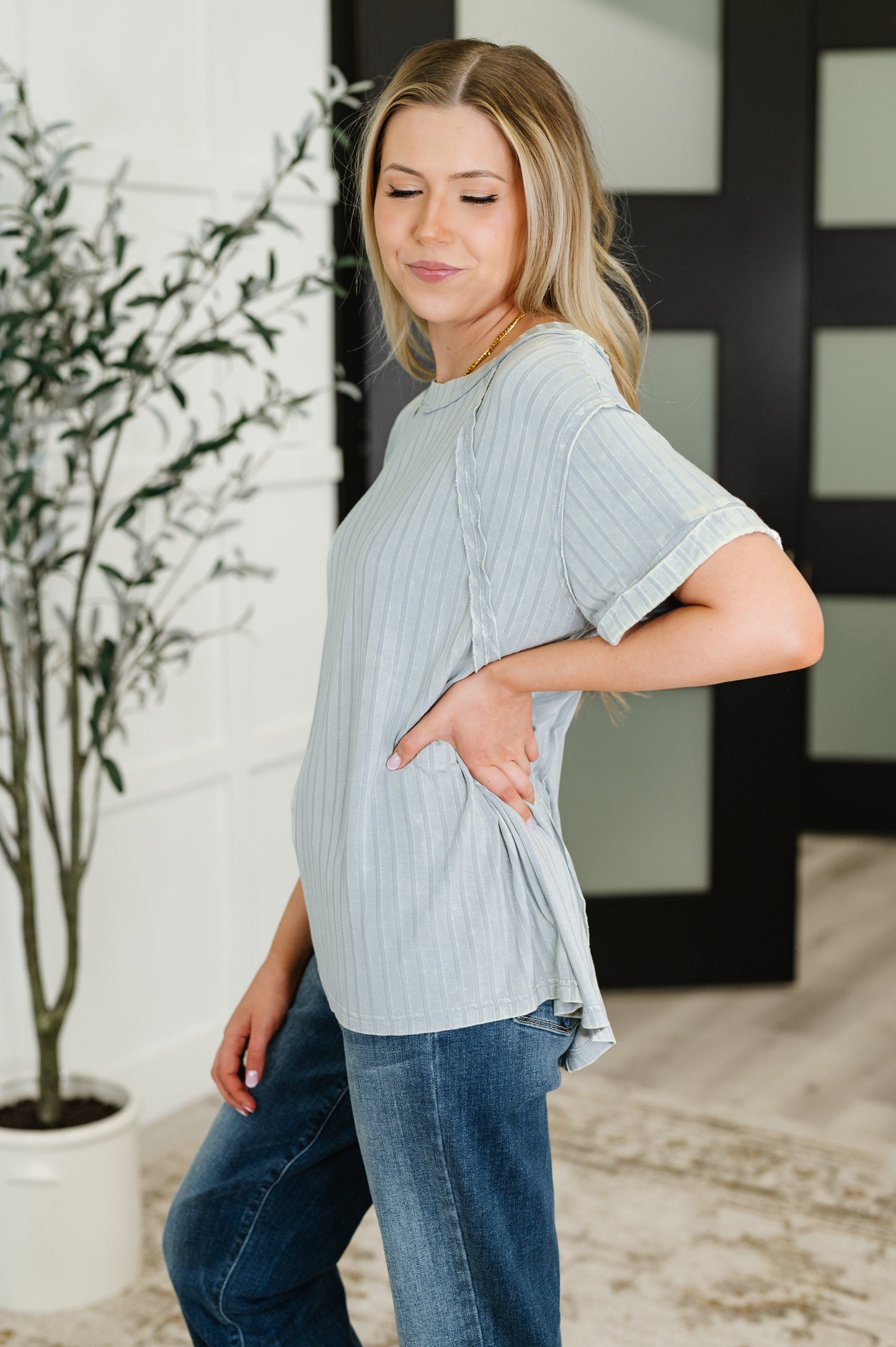 Sunday's Bestie Mineral Wash Top in Light Grey - Southern Divas Boutique