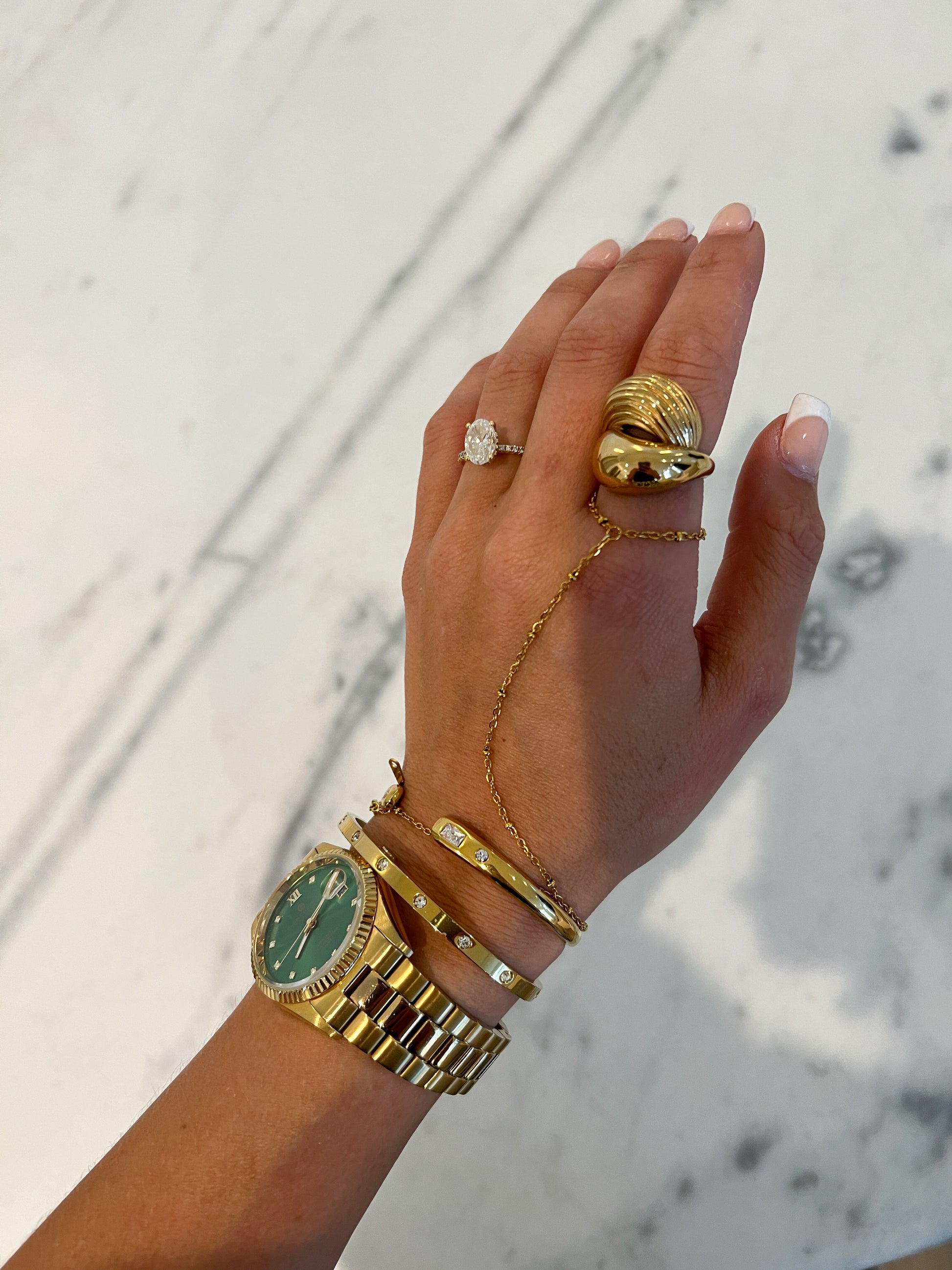 GOLD HAND CHAIN - Southern Divas Boutique