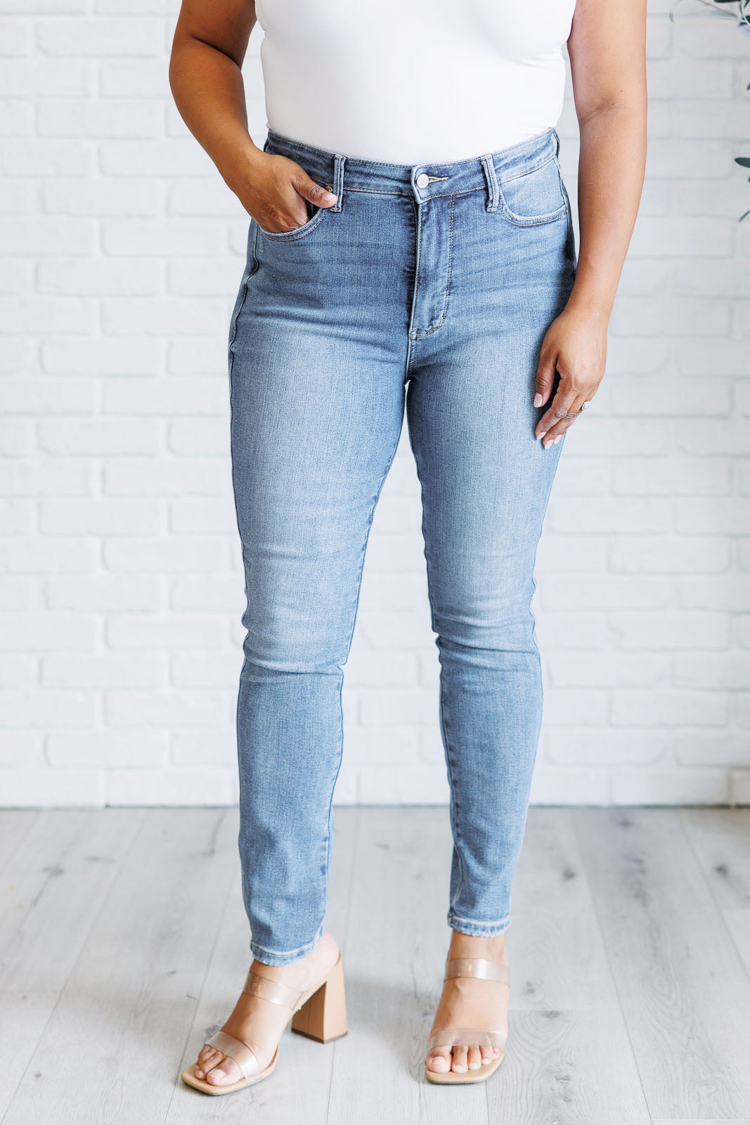 Justine High Rise Control Top Contrast Wash Skinny Jeans - Southern Divas Boutique