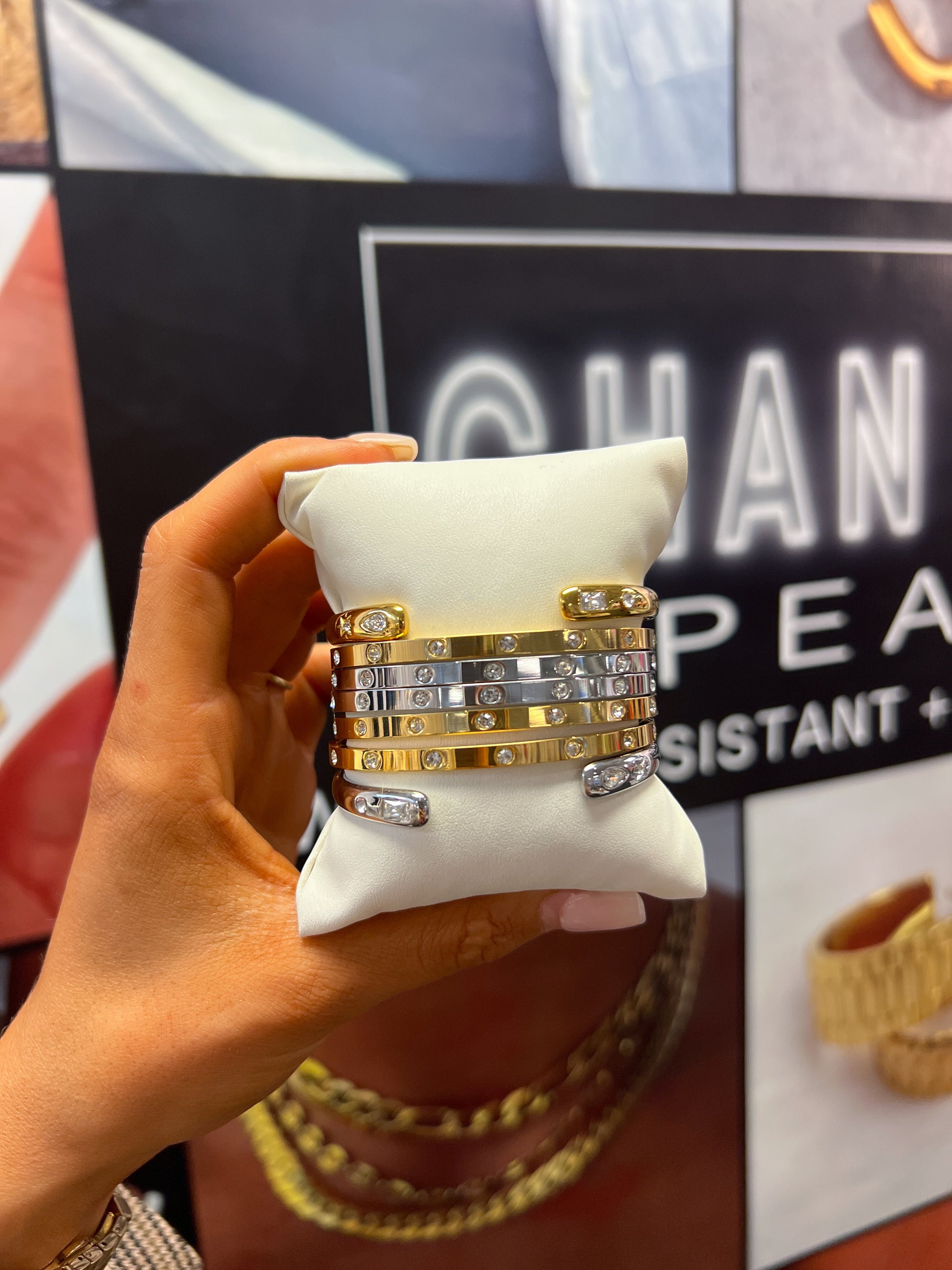 GLAM BANGLE - Southern Divas Boutique