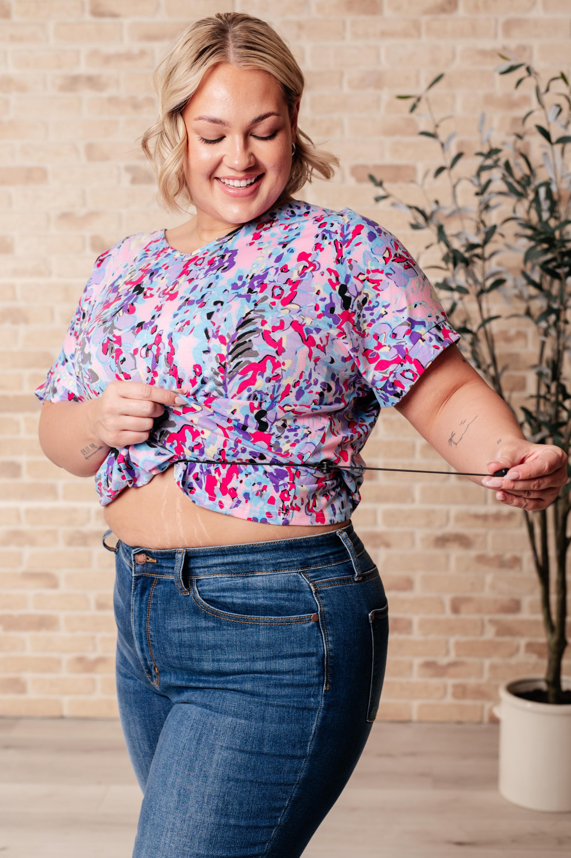Adjustable Crop Band In Black - Southern Divas Boutique