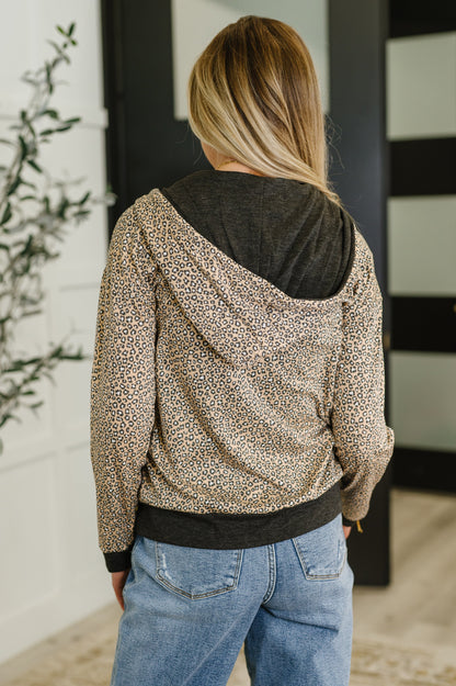 Call of the Wild Contrast Trim Zip Up - Southern Divas Boutique