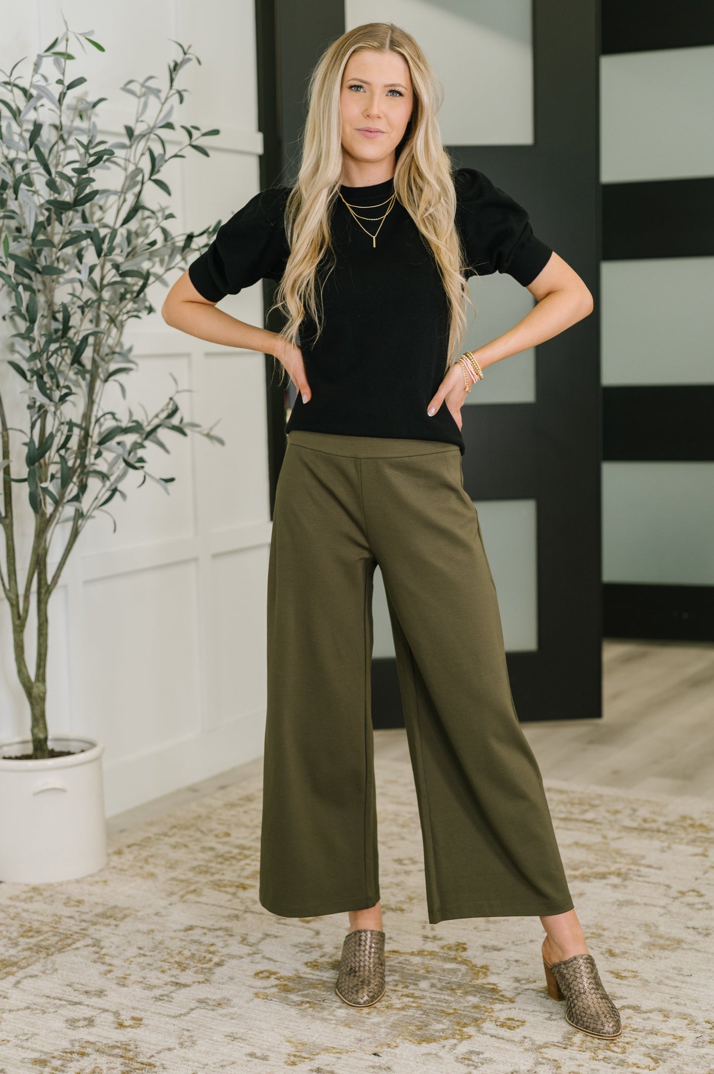 Casually Classy Puff Sleeve Blouse in Black - Southern Divas Boutique