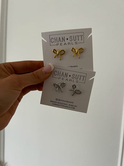 SMALL BOW EARRINGS - Southern Divas Boutique