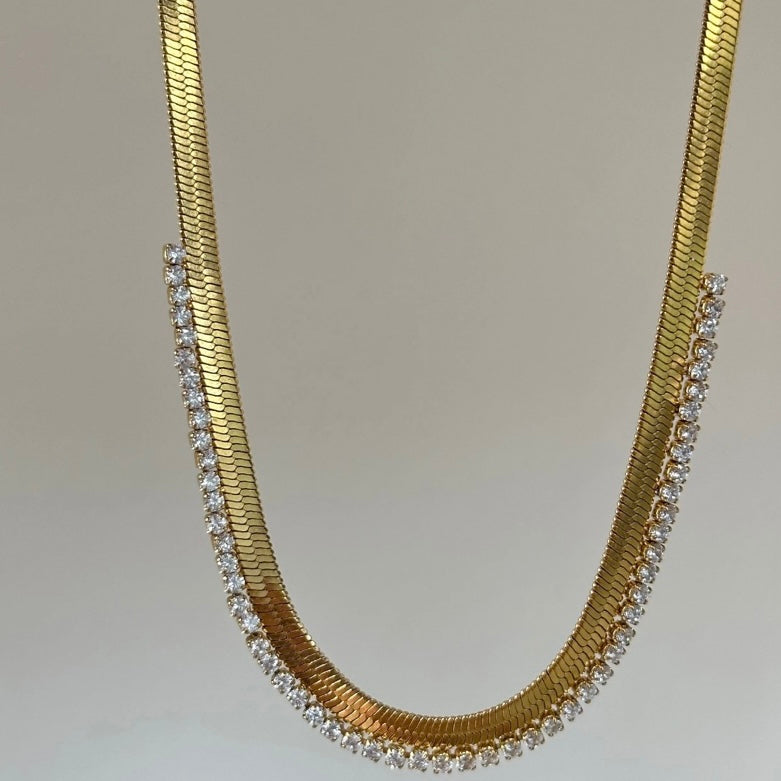 RHINESTONE HERRINGBONE NECKLACE - Southern Divas Boutique