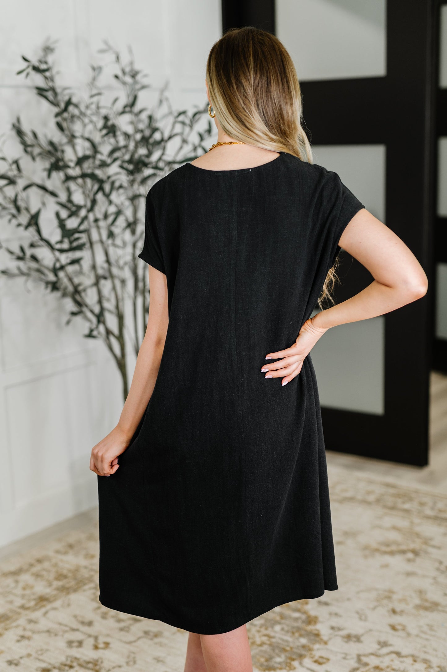 Flatter Me Later Relaxed Dress in Black - Southern Divas Boutique