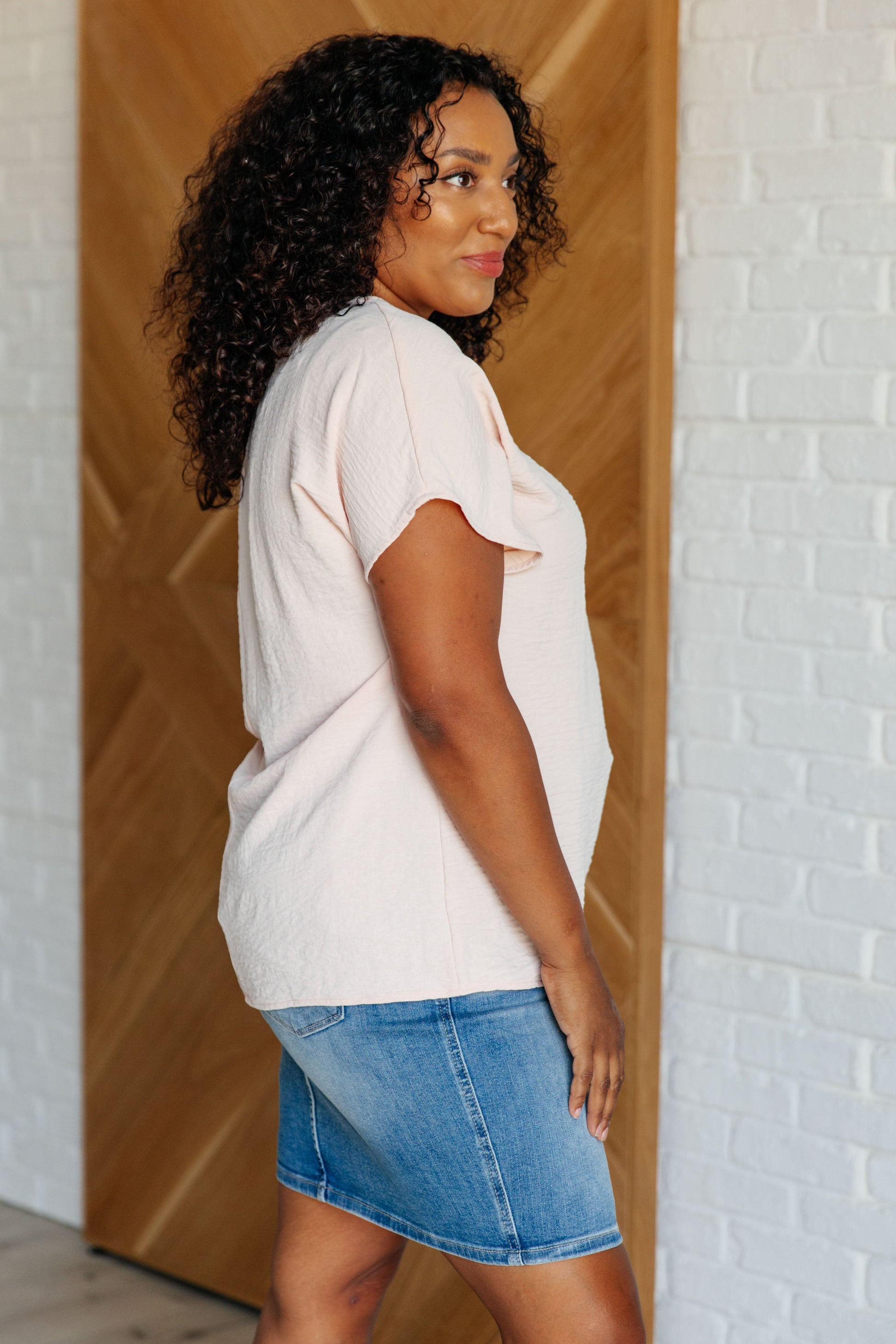 Frequently Asked Questions V-Neck Top in Blush - Southern Divas Boutique
