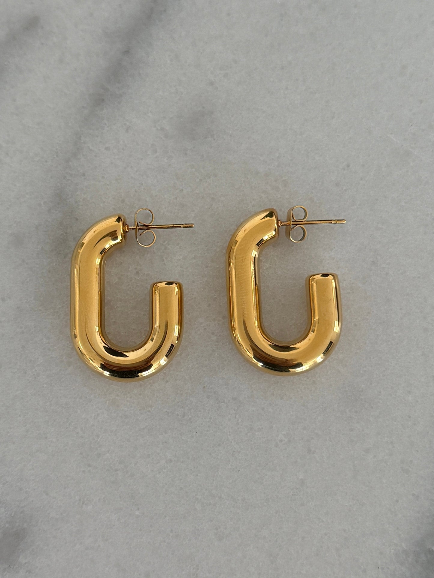 SMALL OVAL HOOPS - Southern Divas Boutique
