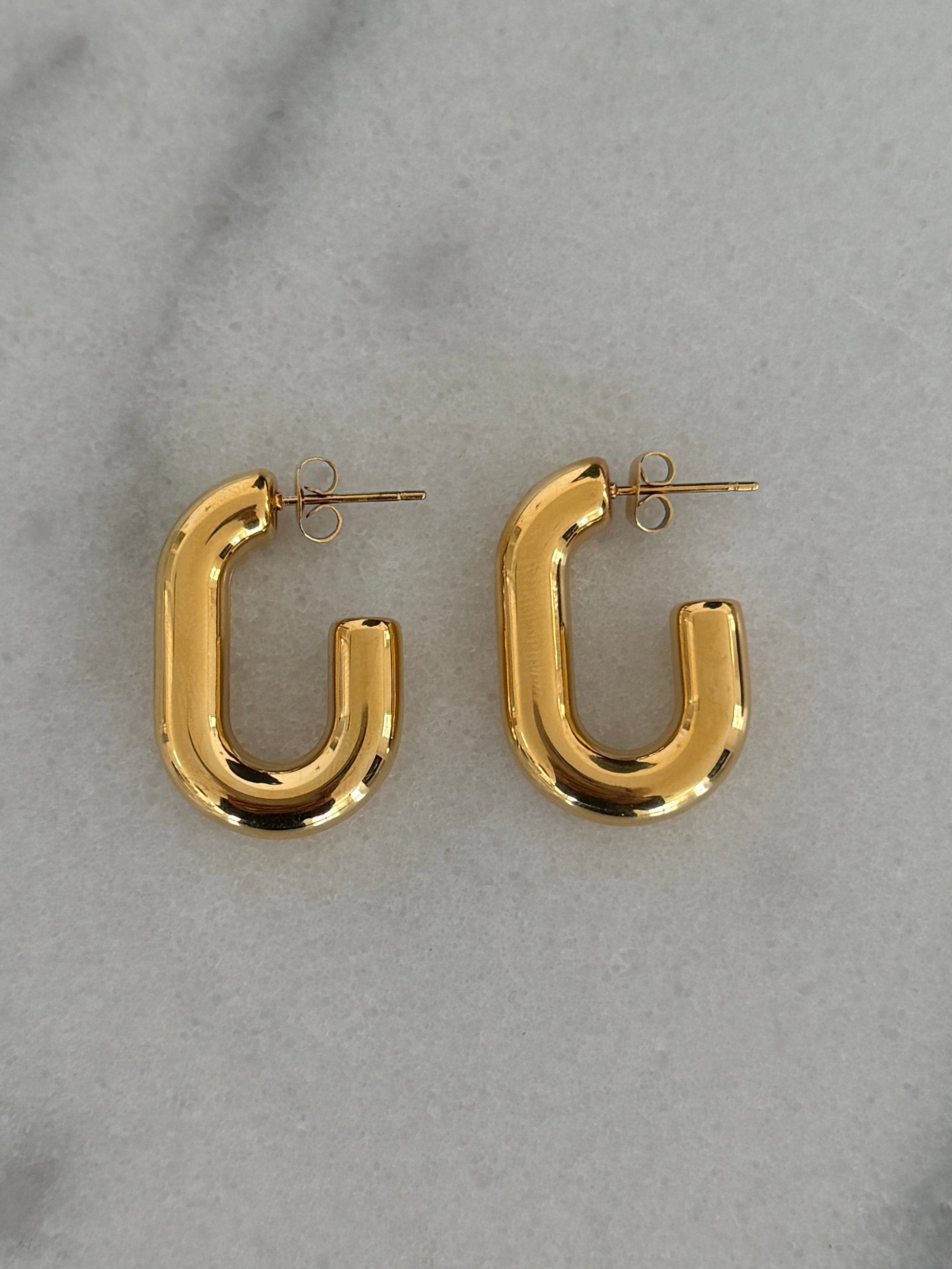 SMALL OVAL HOOPS - Southern Divas Boutique
