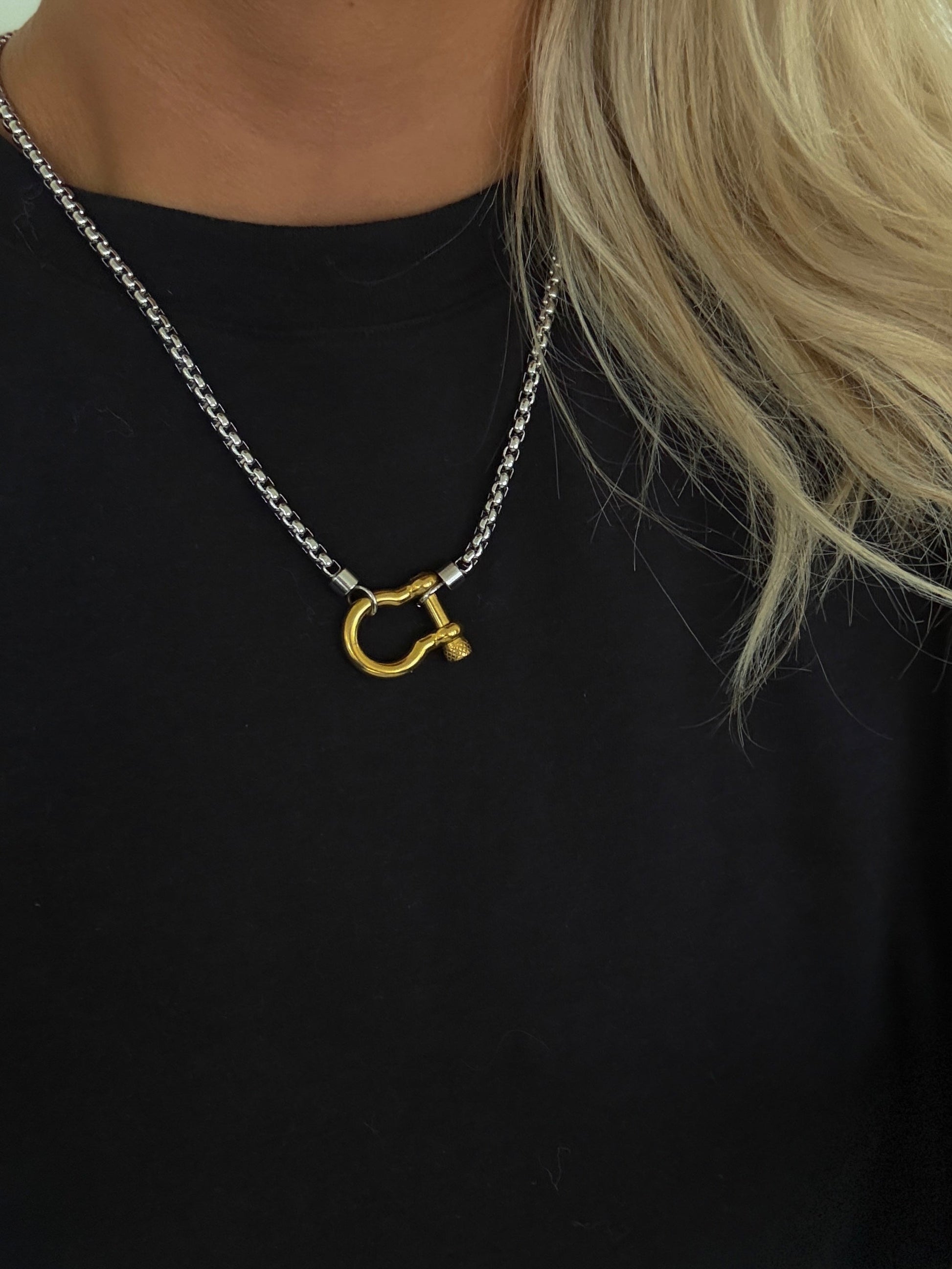 LOCKET NECKLACE - Southern Divas Boutique