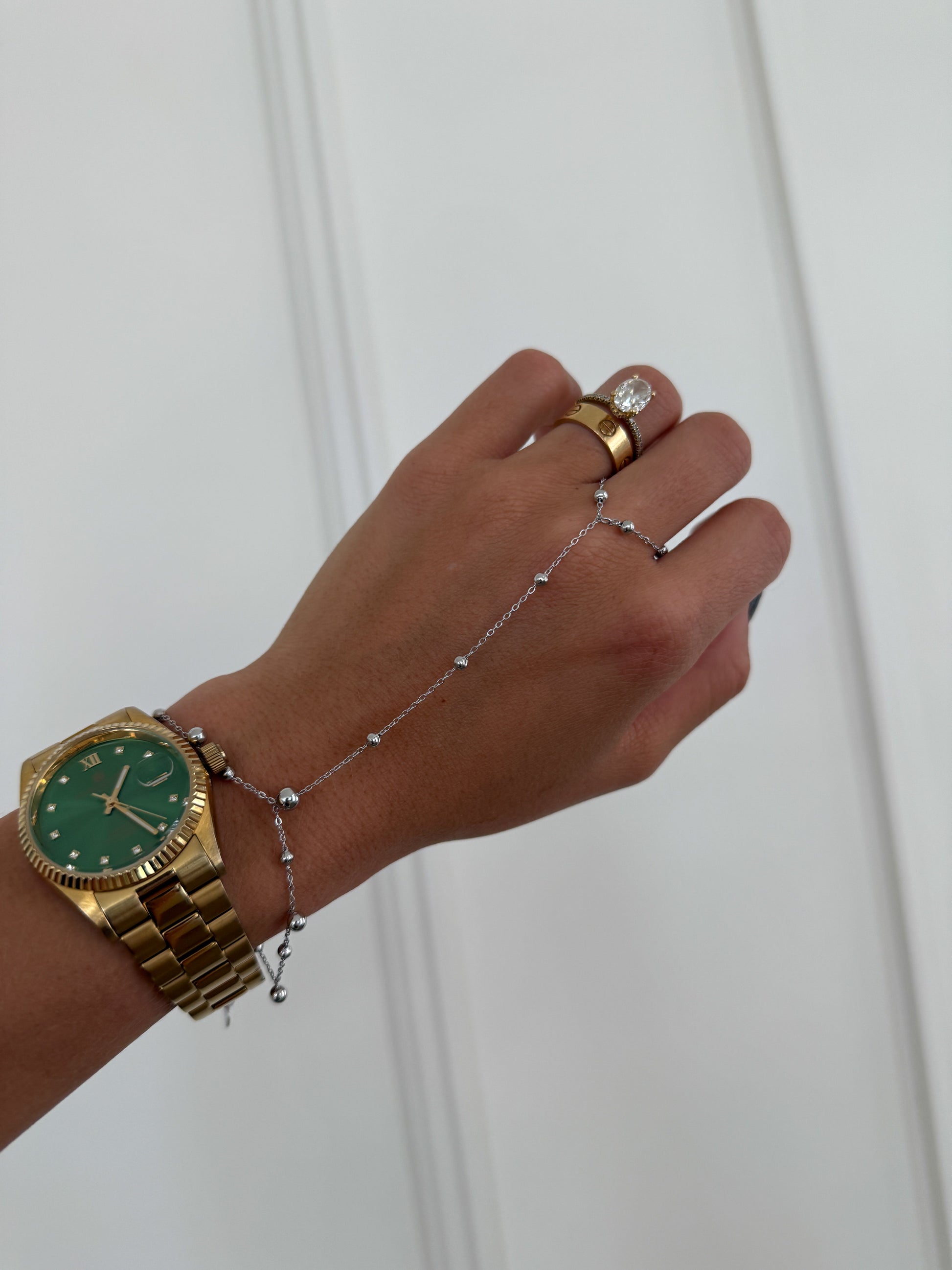 KYLAN HAND CHAIN - Southern Divas Boutique