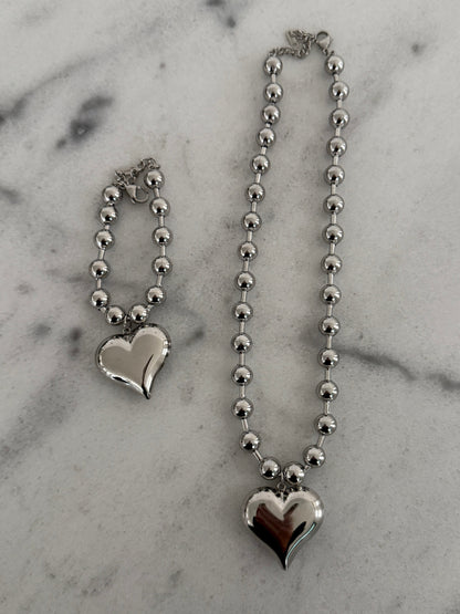 SILVER BUBBLE HEART BRACELET - Southern Divas Boutique