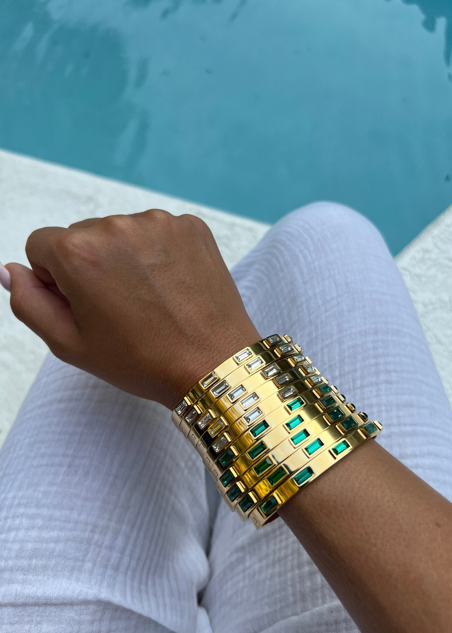 EMERALD + WHITE BANGLE - Southern Divas Boutique