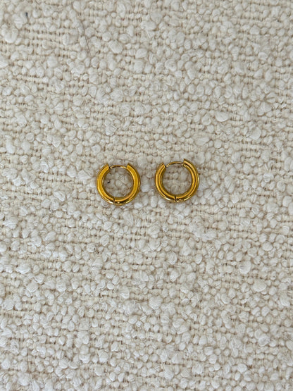 GOLD HUGGIES - Southern Divas Boutique