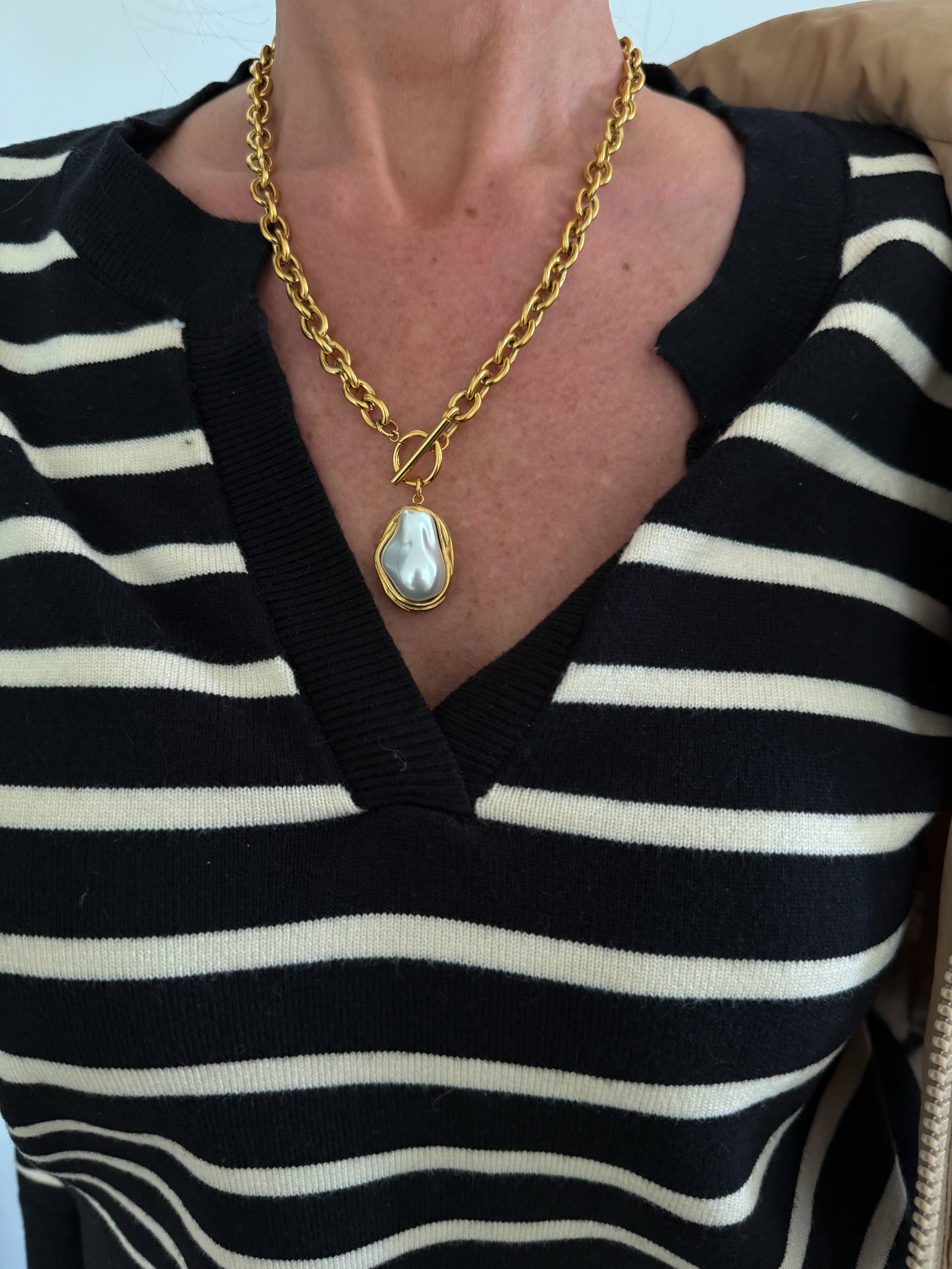 PEARL DROP NECKLACE - Southern Divas Boutique