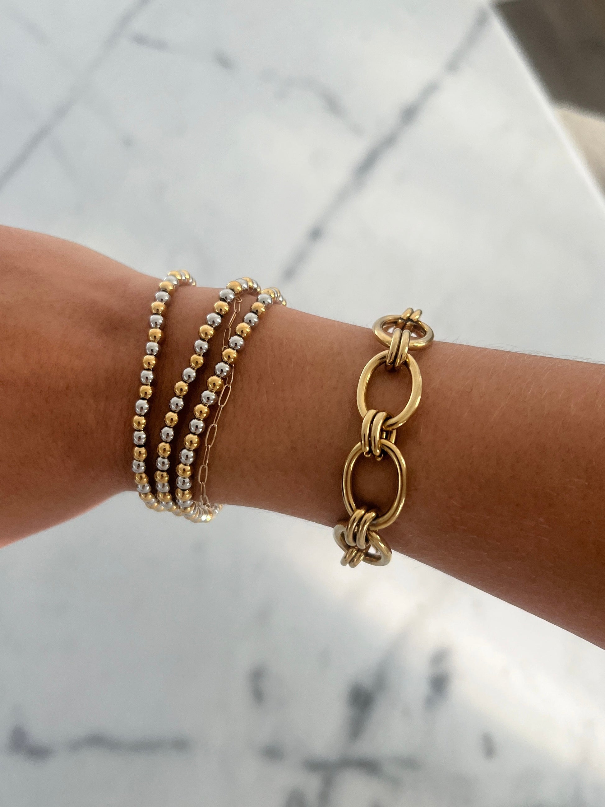 TWO TONED BEADED BRACELET - Southern Divas Boutique