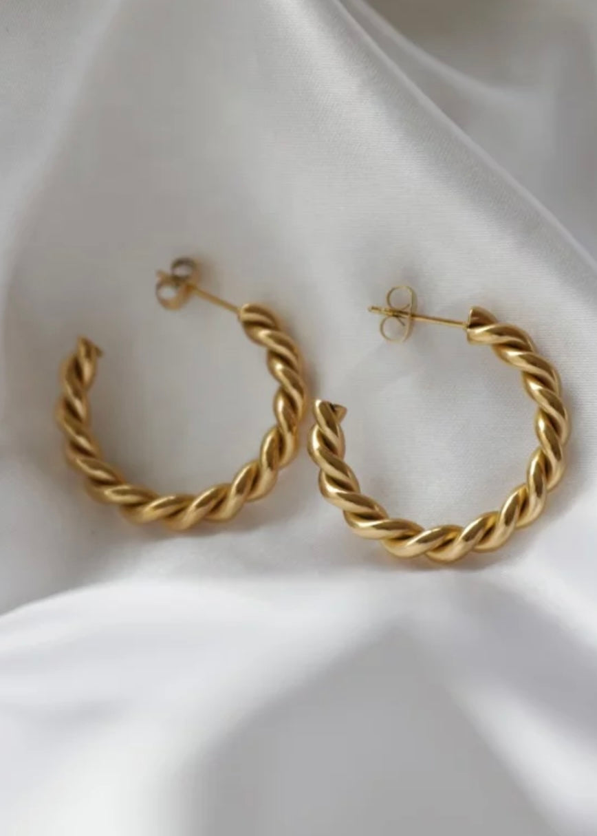 GOLD MEDIUM TWIST HOOPS - Southern Divas Boutique