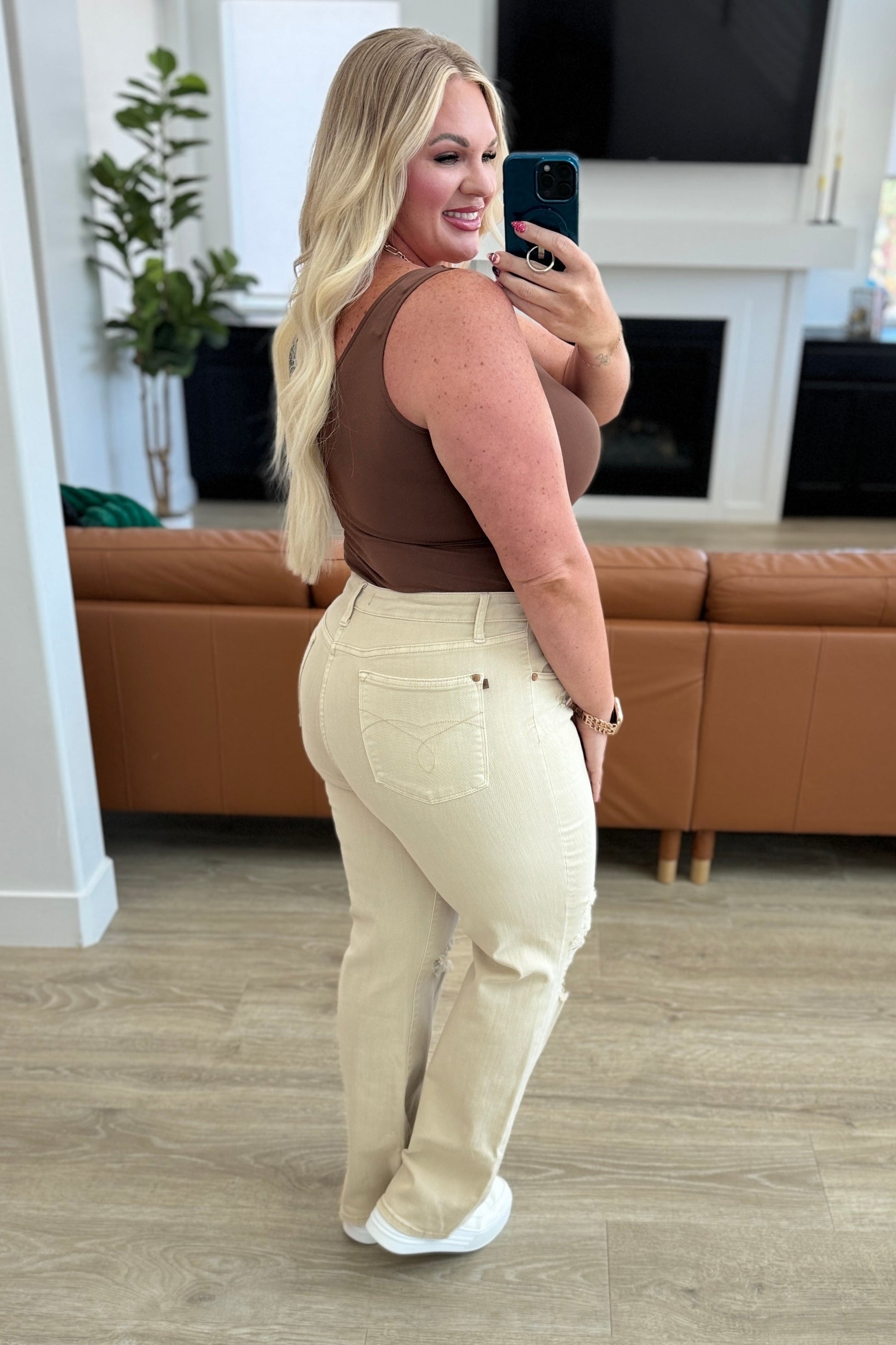 Selena High Rise Distressed 90's Straight Jeans in Bone - Southern Divas Boutique
