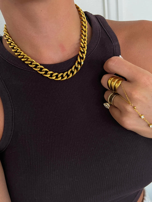 CHUNKY GOLD NECKLACE - Southern Divas Boutique
