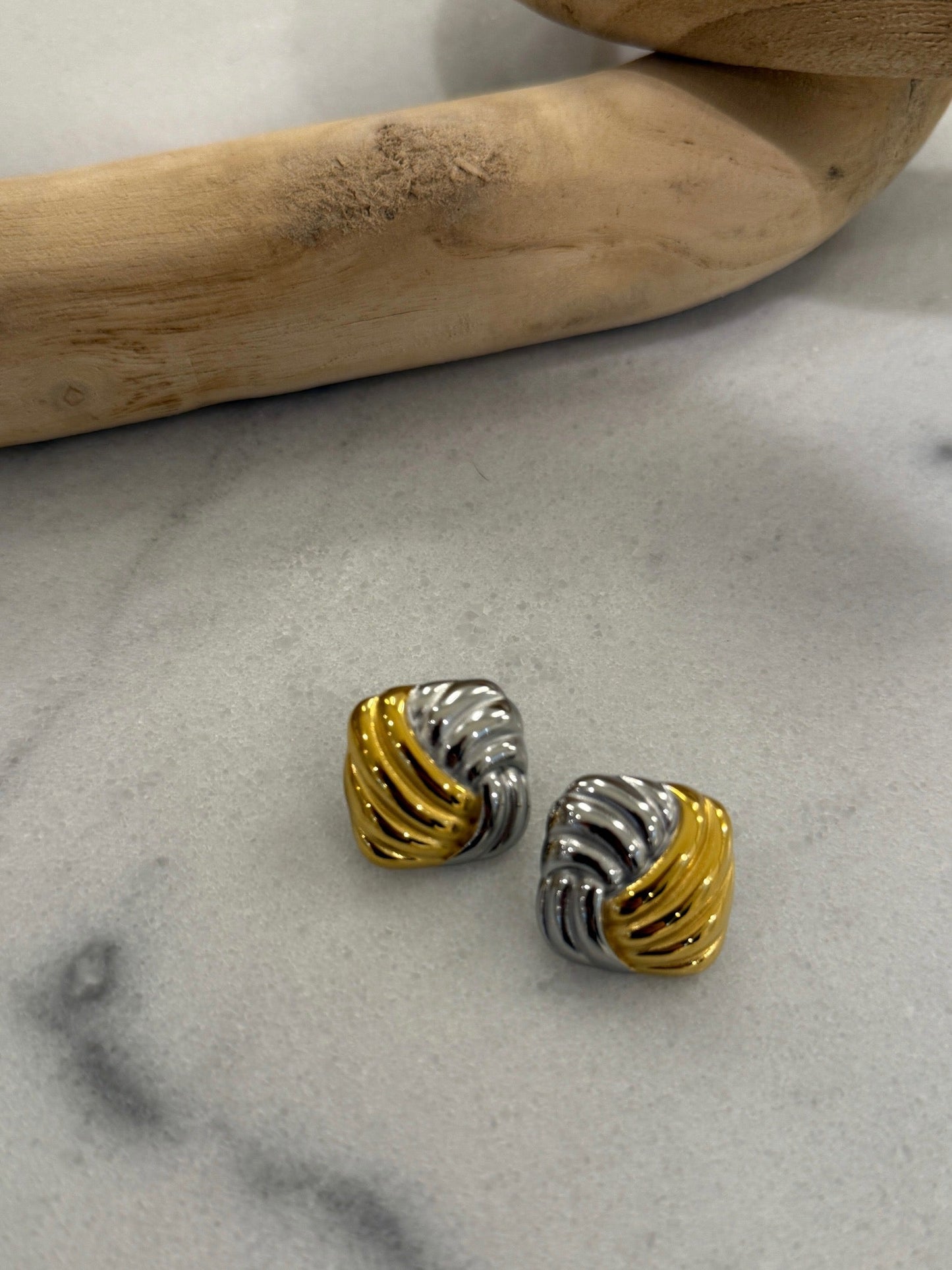 GRACE EARRINGS - Southern Divas Boutique