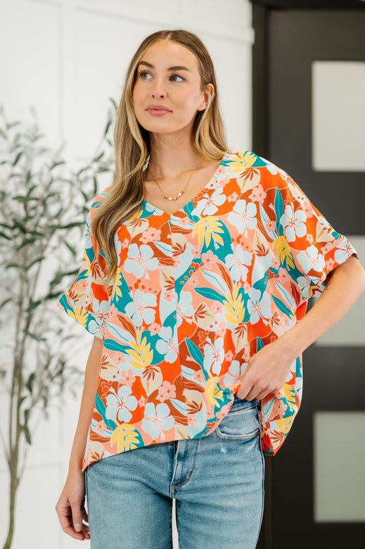Lei Me Down V-Neck Top - Southern Divas Boutique