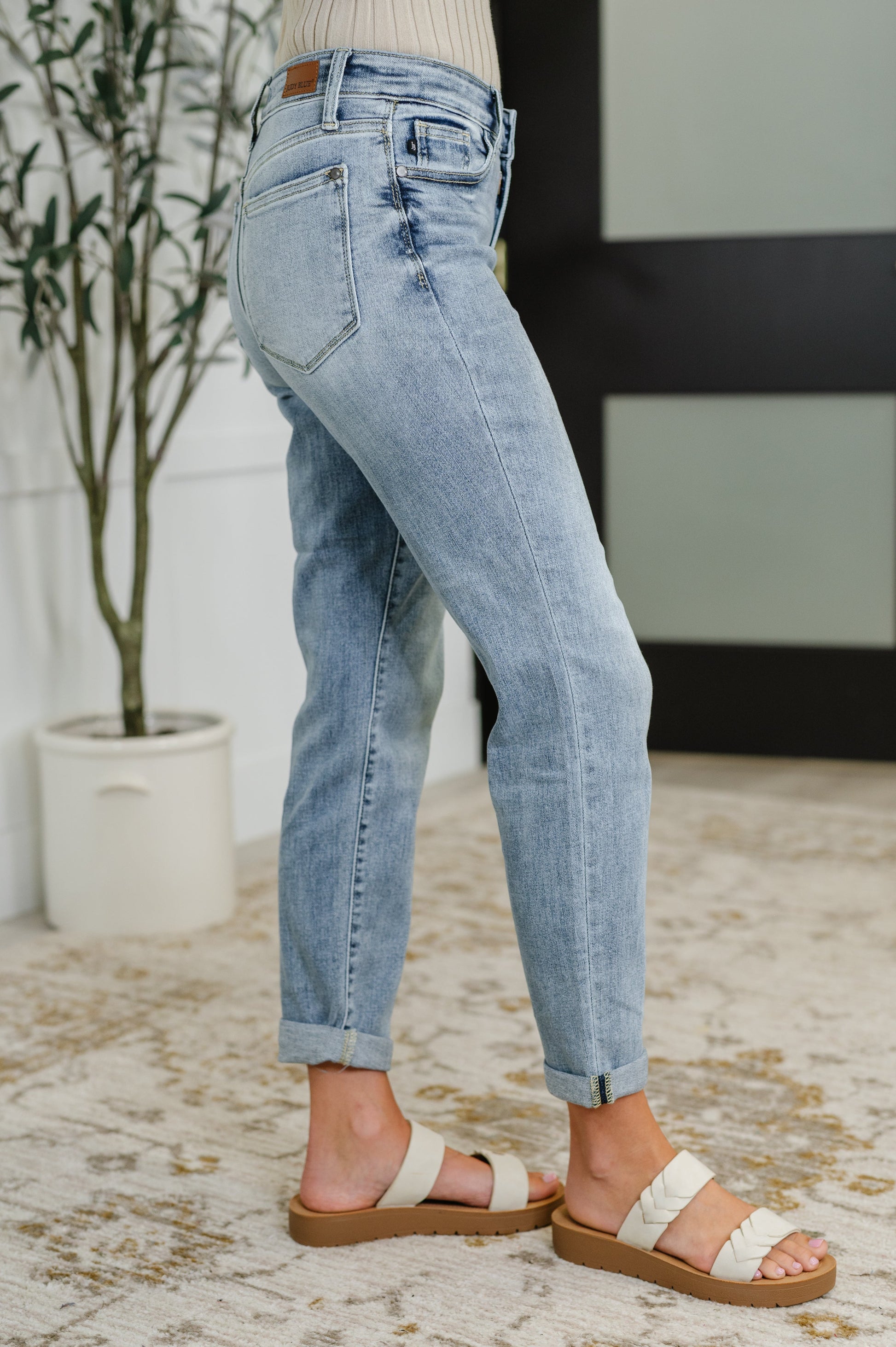 Mallory Mid Rise Bleach Wash Boyfriend Jeans - Southern Divas Boutique