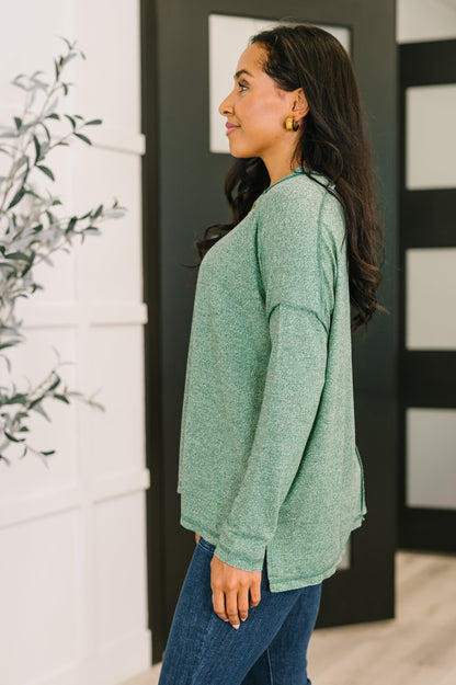 Mellow Mood Heathered Pullover in Dark Green - Southern Divas Boutique