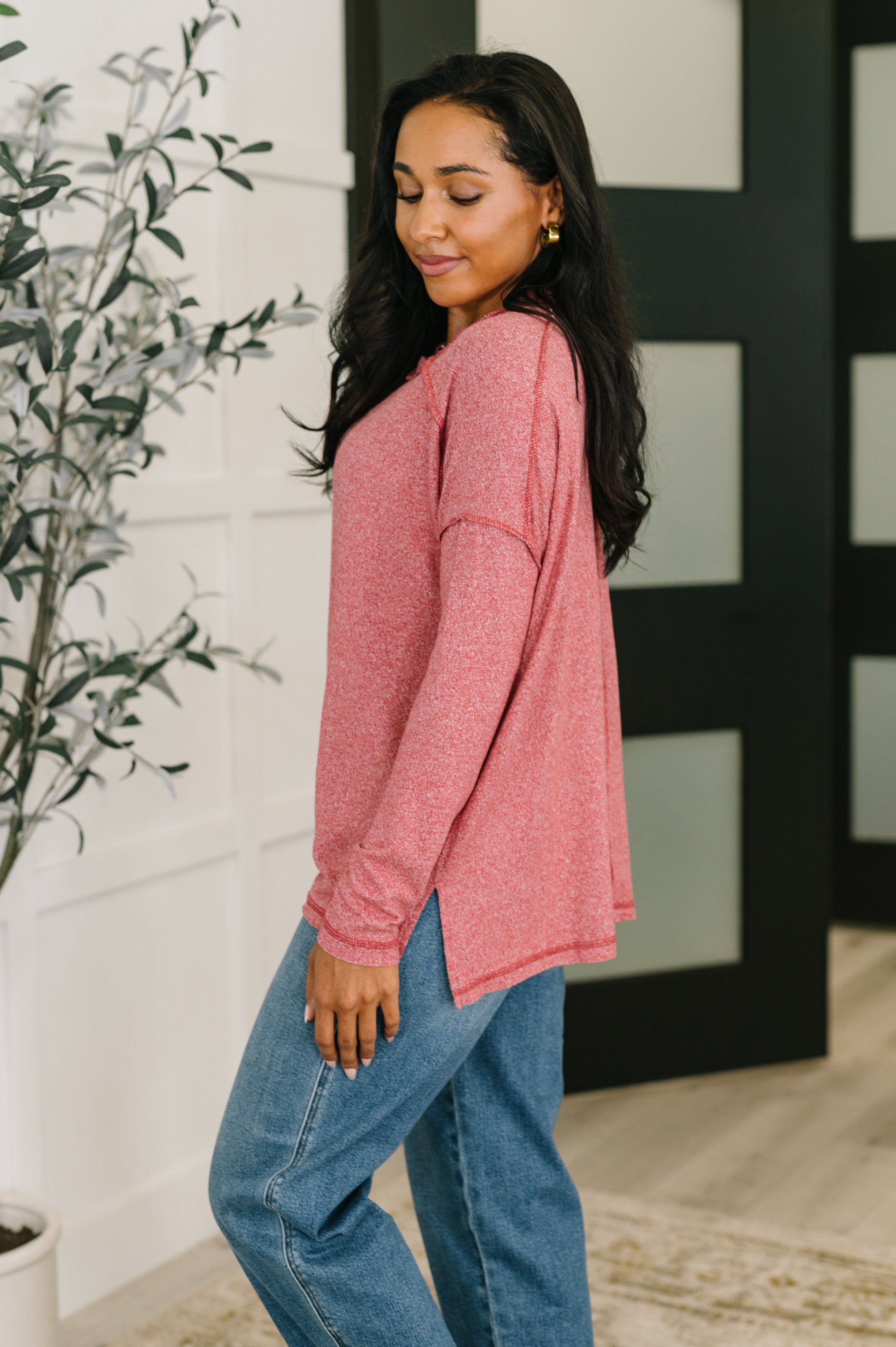 Mellow Mood Heathered Pullover in Dark Red - Southern Divas Boutique