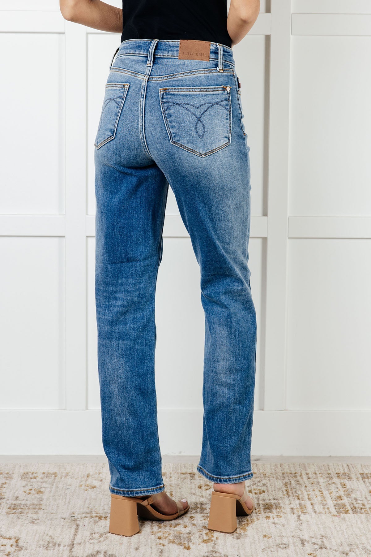 Nivea Vintage Wash Thermal Straight Jeans - Southern Divas Boutique