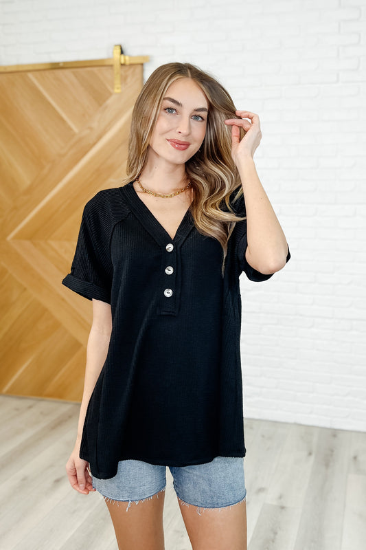 Plain and Sassy V-Neck Tee in Black - Southern Divas Boutique